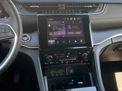 2024 Jeep Grand Cherokee L Altitude X
