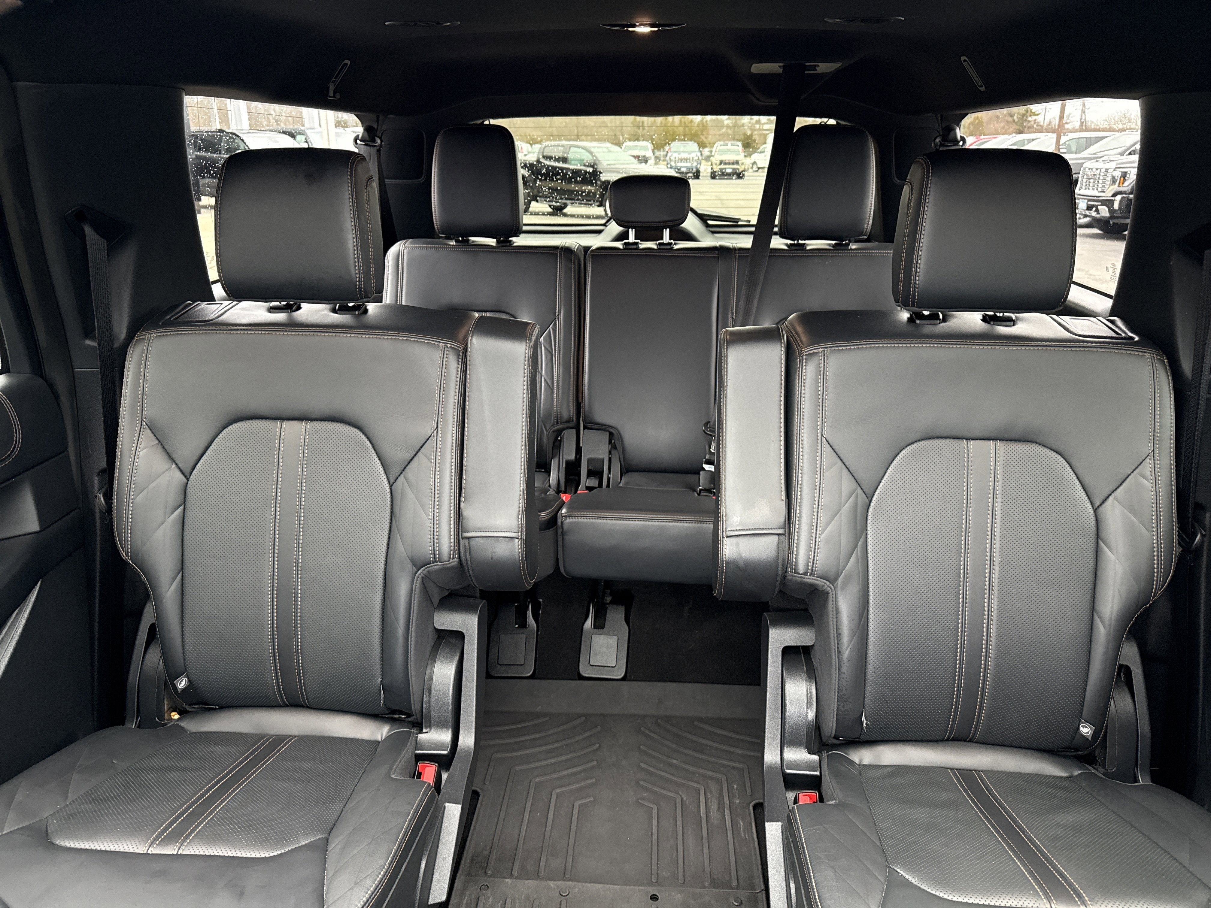 2023 Ford Expedition Max Platinum