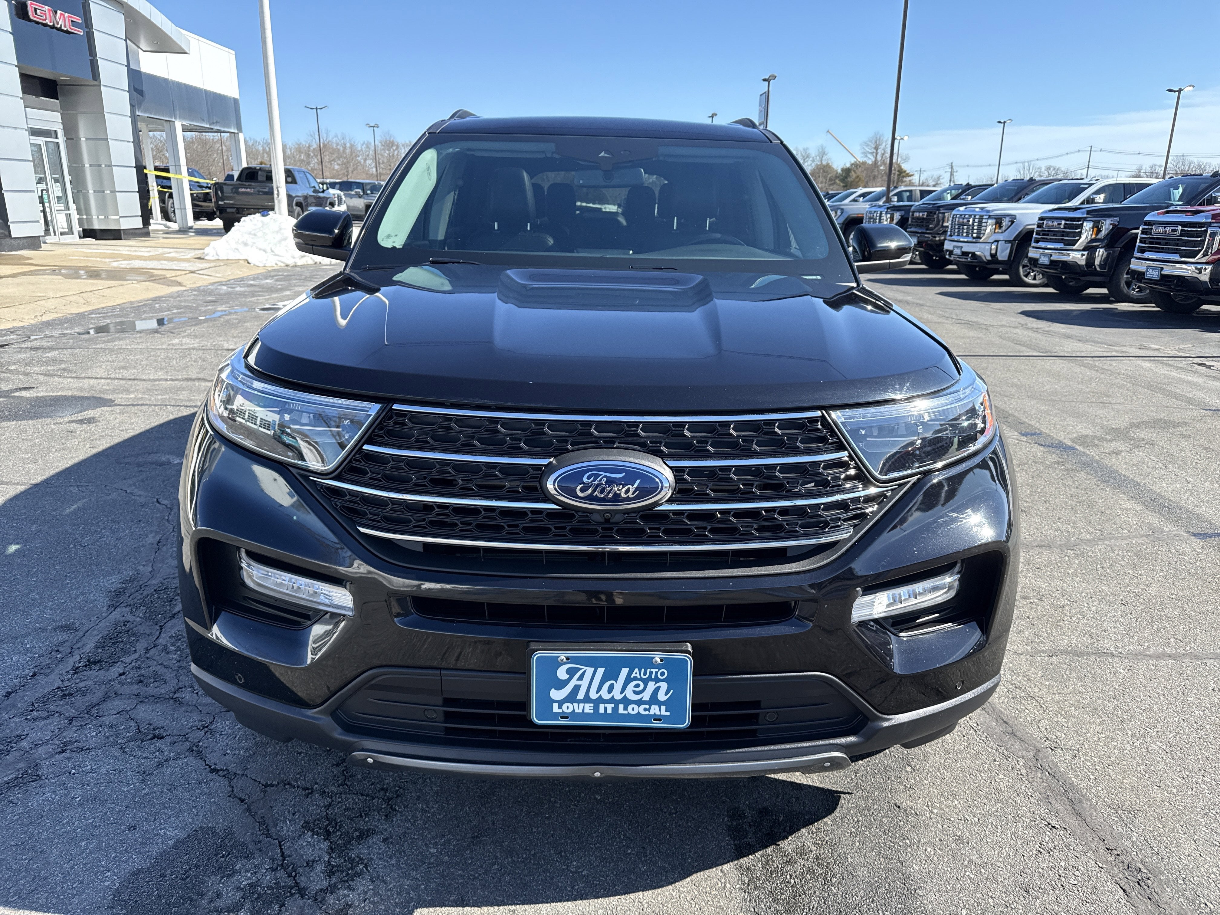 2024 Ford Explorer XLT