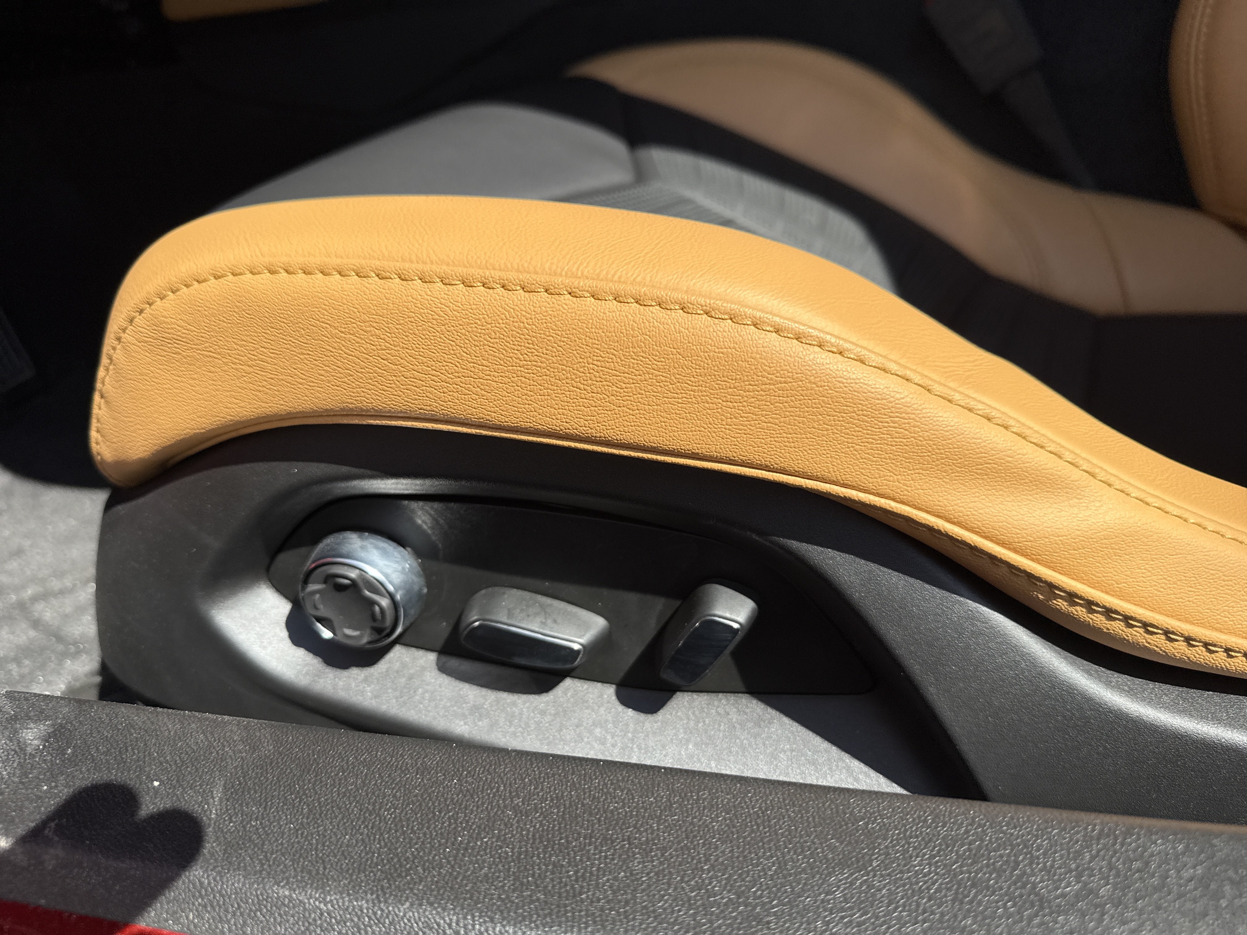 2025 Chevrolet Corvette Stingray 2LT