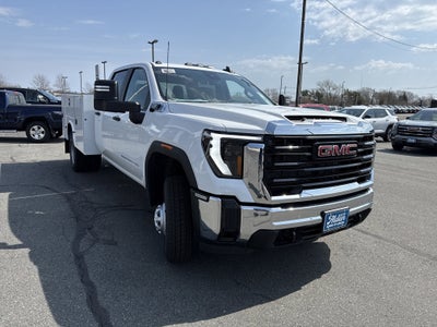 2026 GMC Sierra 3500 HD Chassis Cab Pro