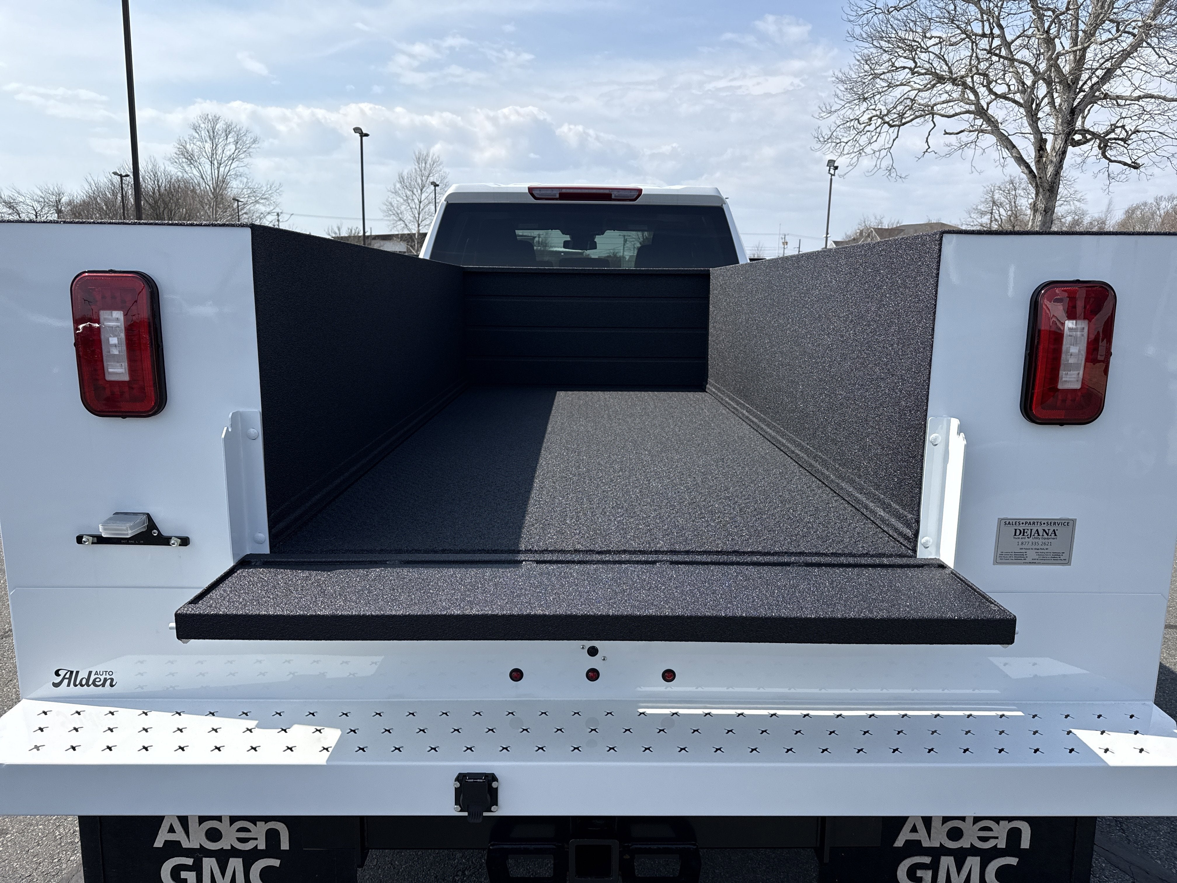 2026 GMC Sierra 3500 HD Chassis Cab Pro