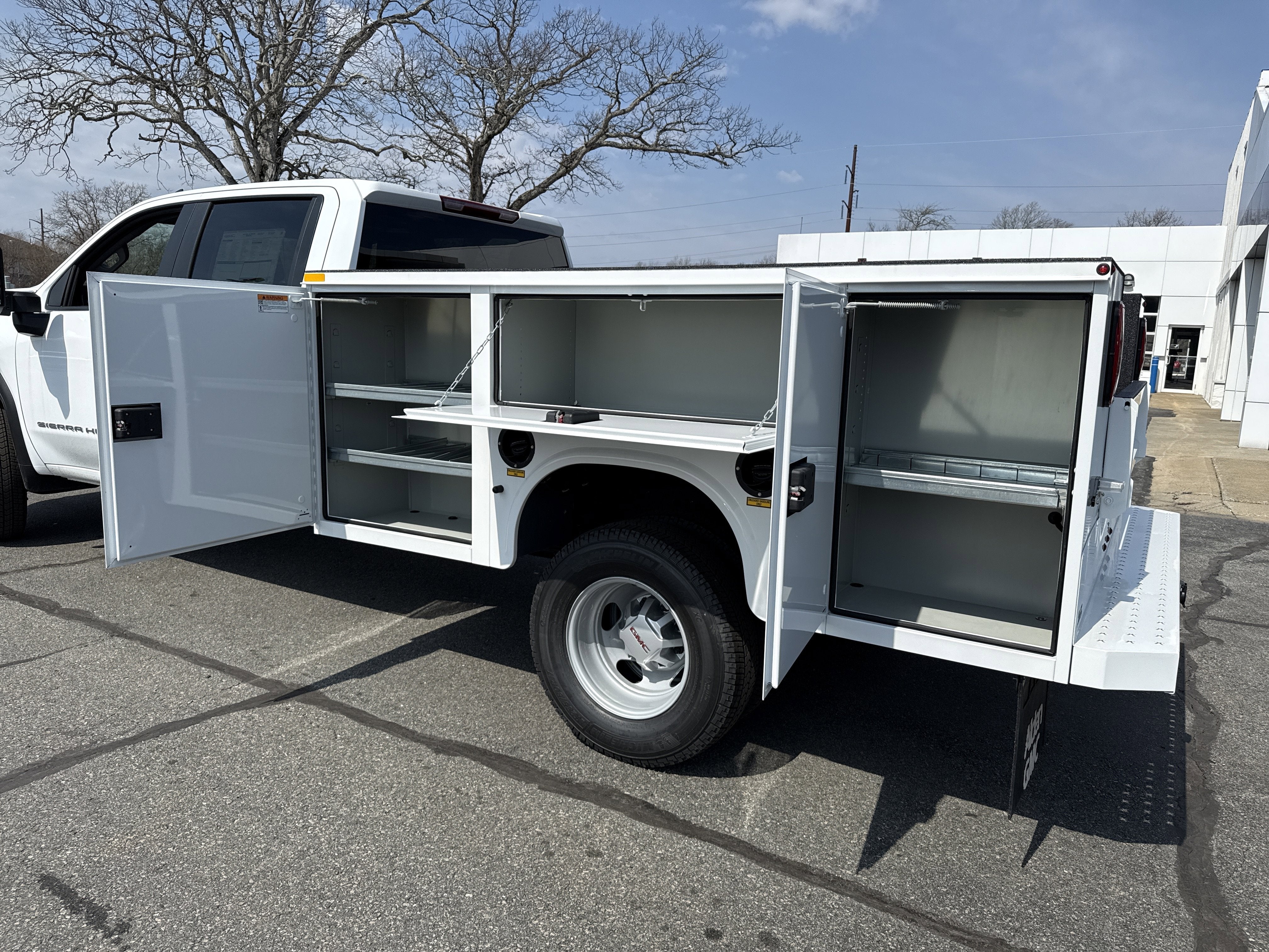 2026 GMC Sierra 3500 HD Chassis Cab Pro