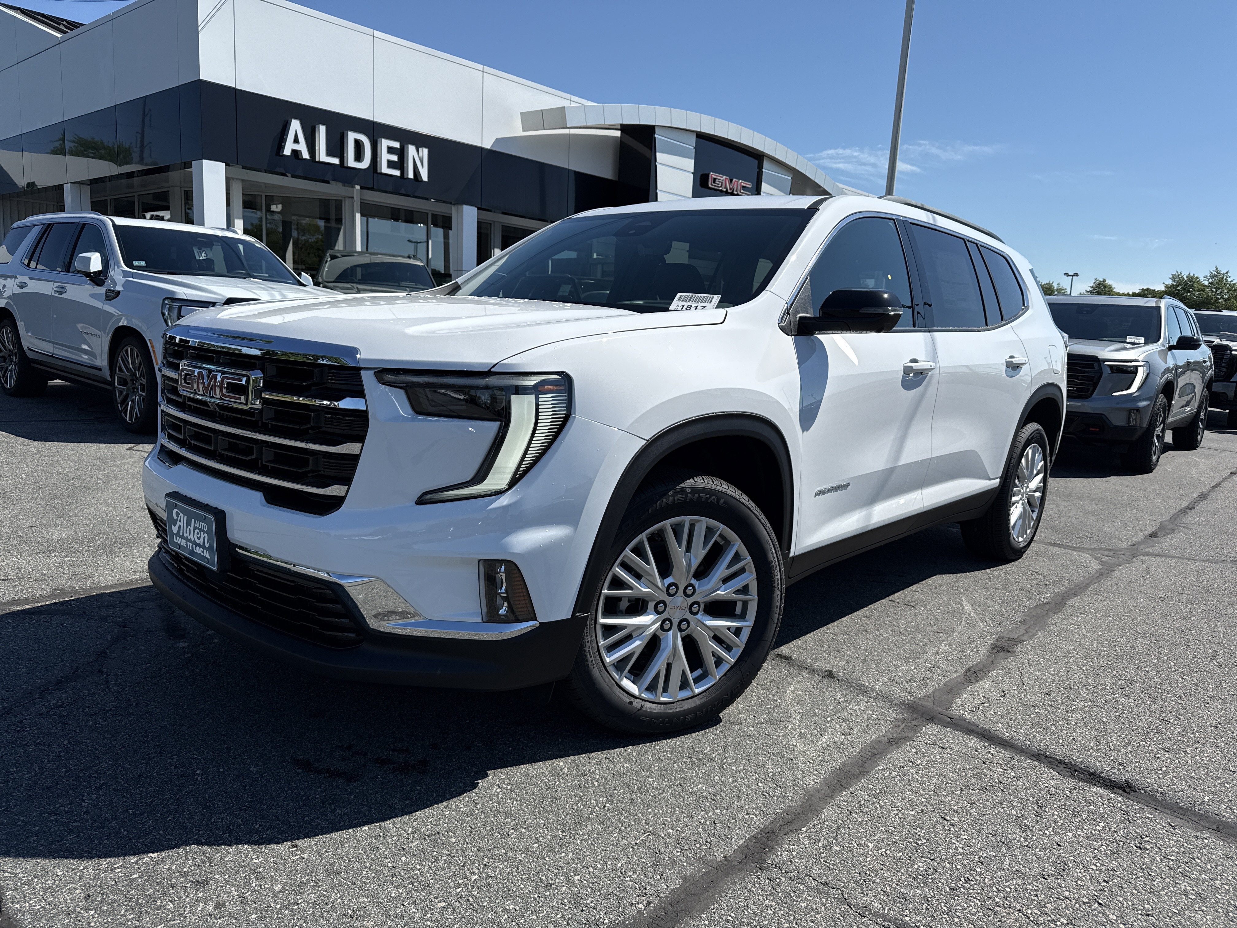 2026 GMC Acadia Elevation
