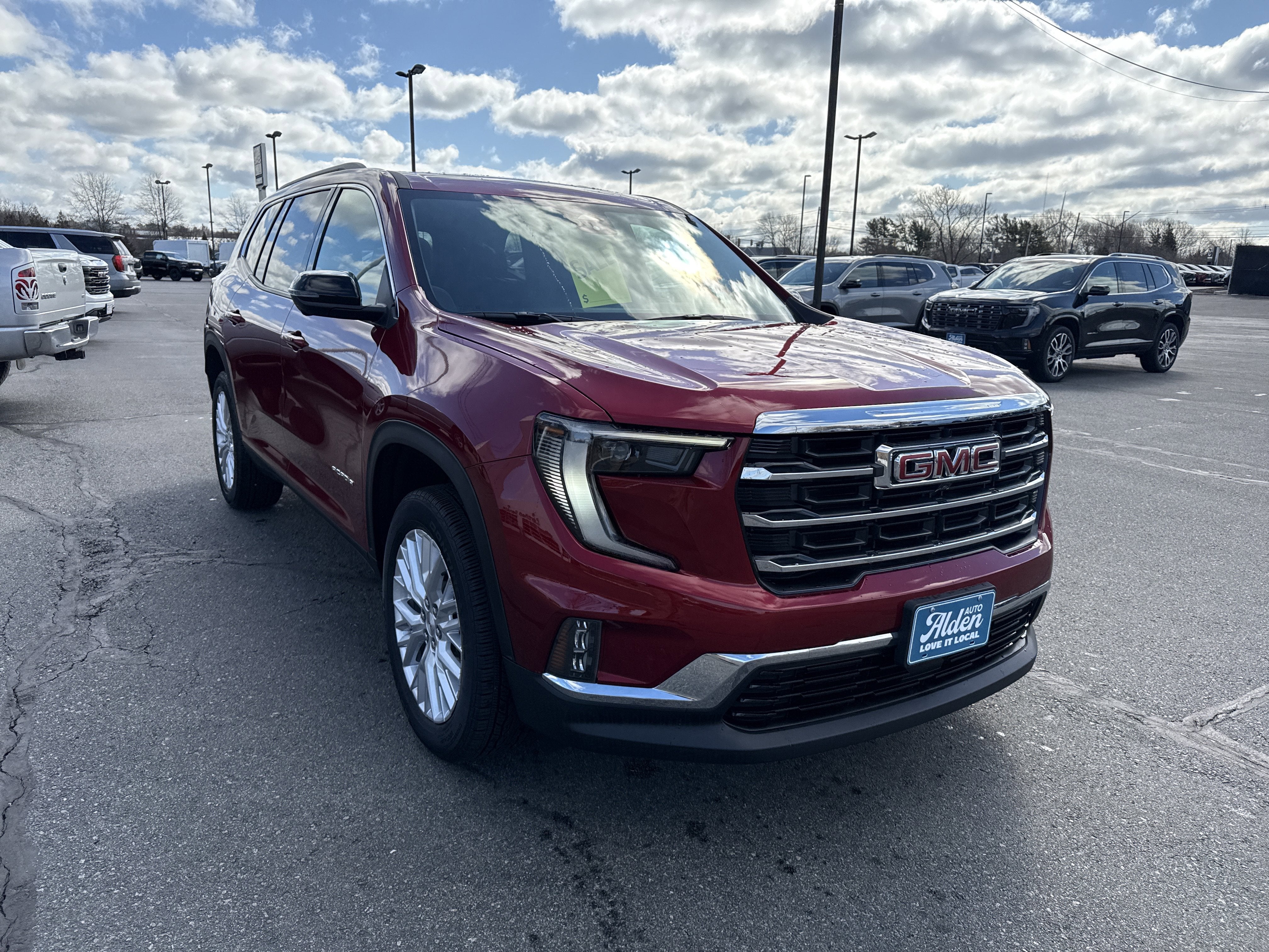 2026 GMC Acadia Elevation