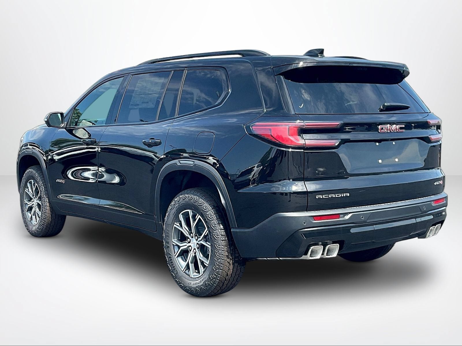 2026 GMC Acadia AT4 - Photo 7