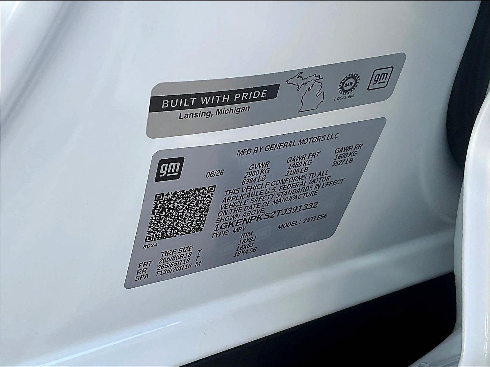 2026 GMC Acadia AT4
