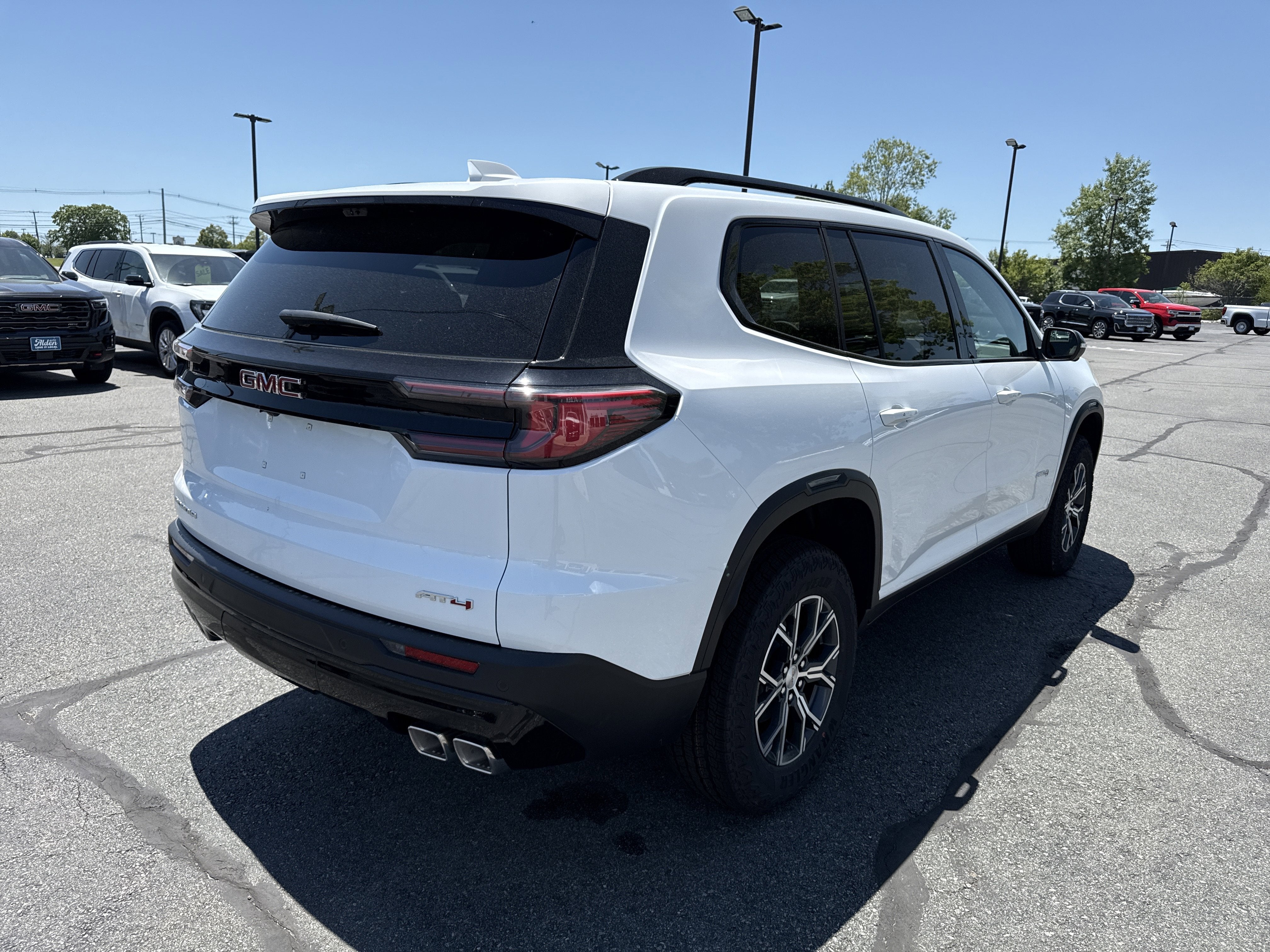 2026 GMC Acadia AT4