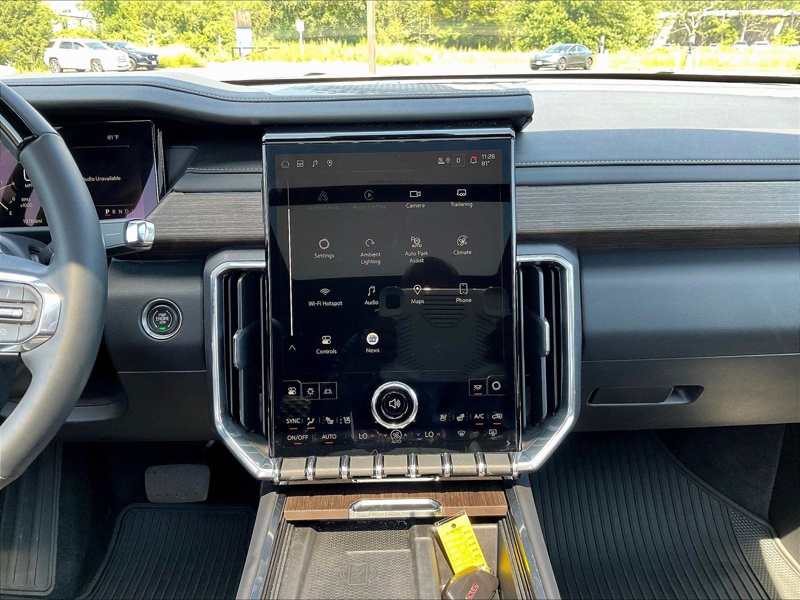 2024 GMC Acadia Denali