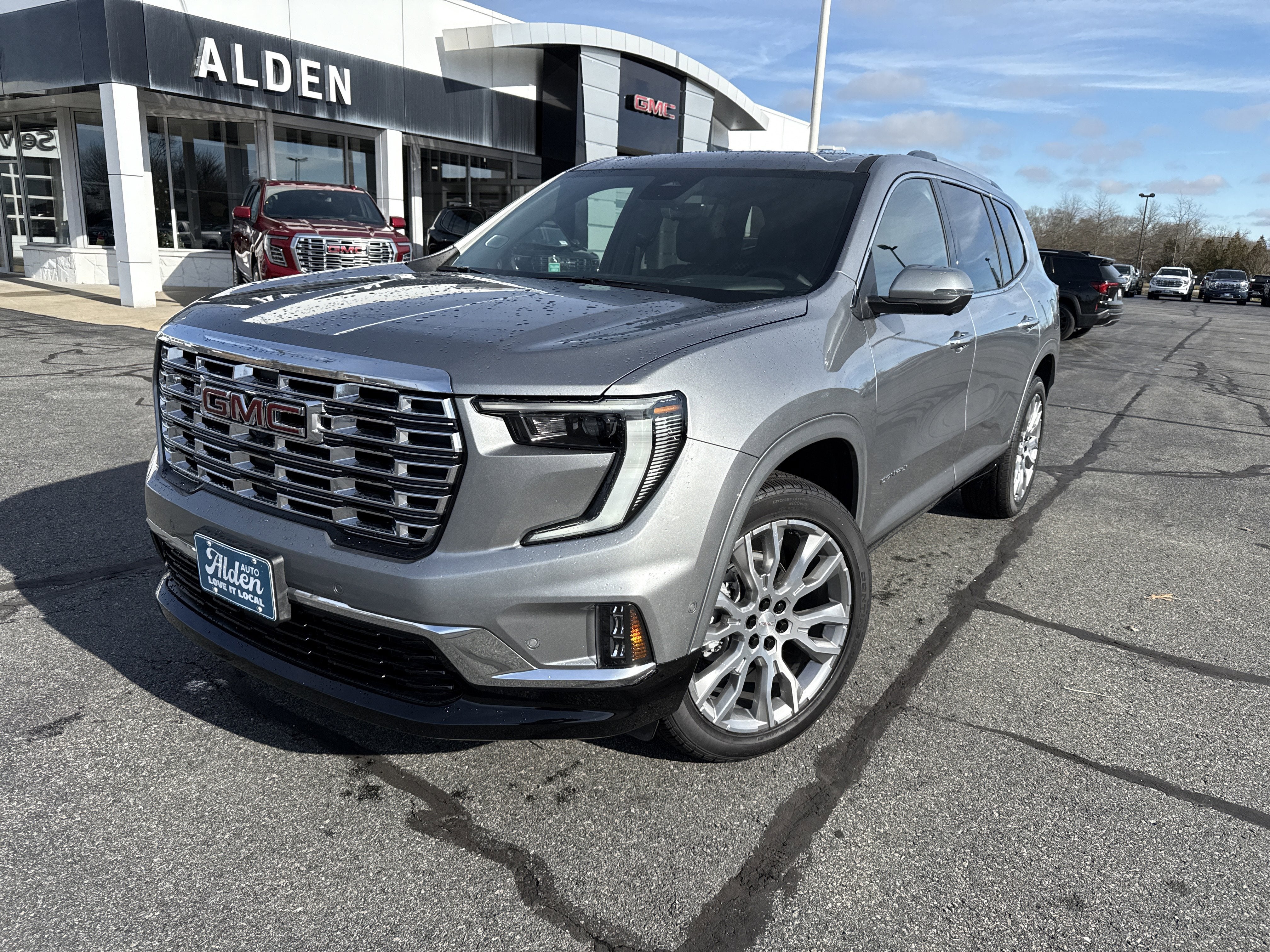 2025 GMC Acadia Denali