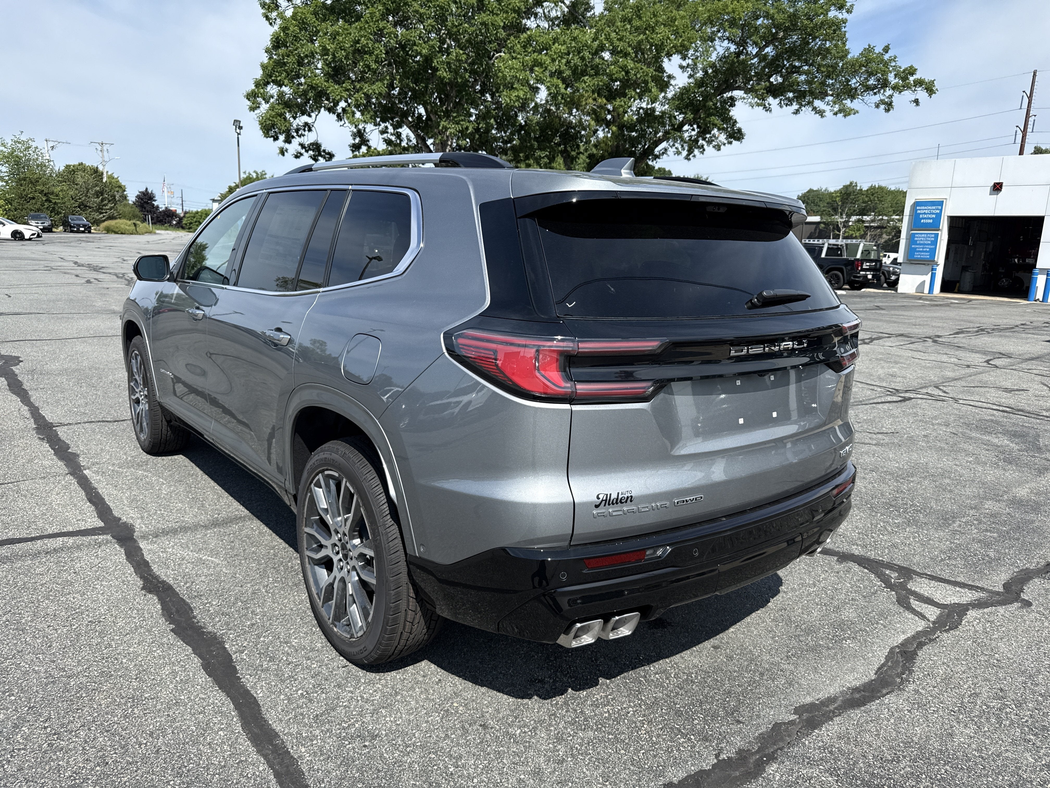 2026 GMC Acadia Denali Ultimate