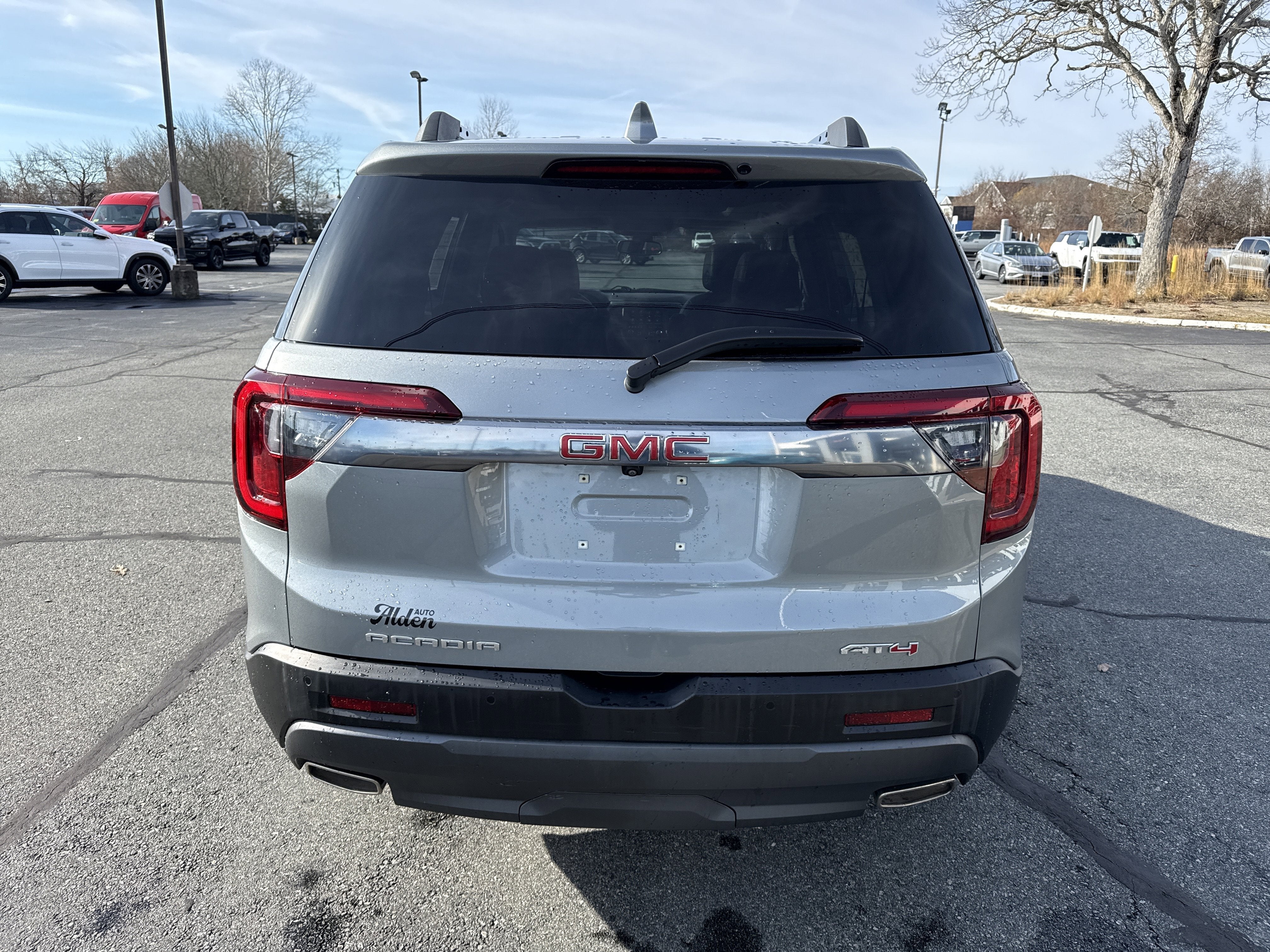 2023 GMC Acadia AT4