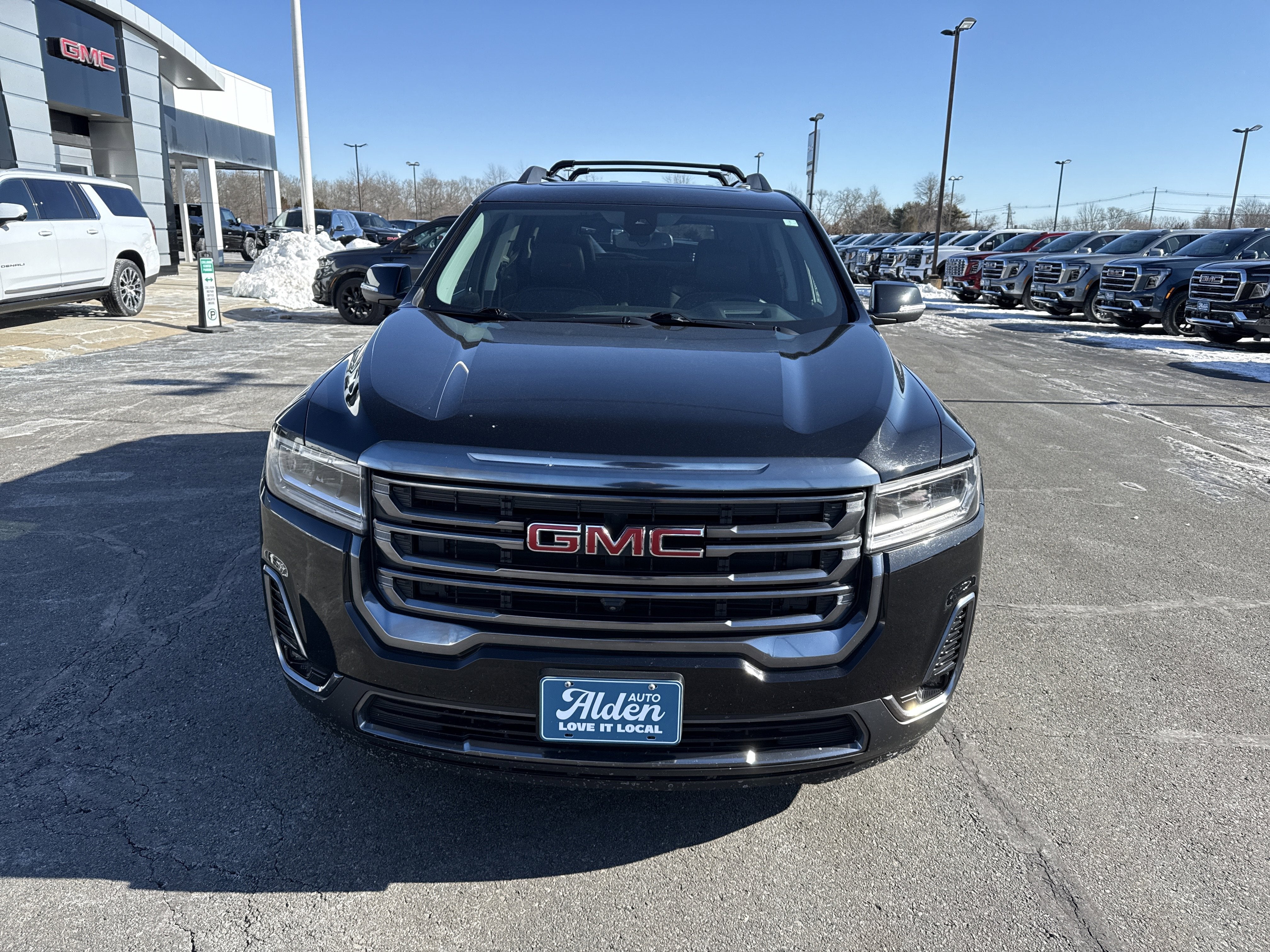 2023 GMC Acadia AT4