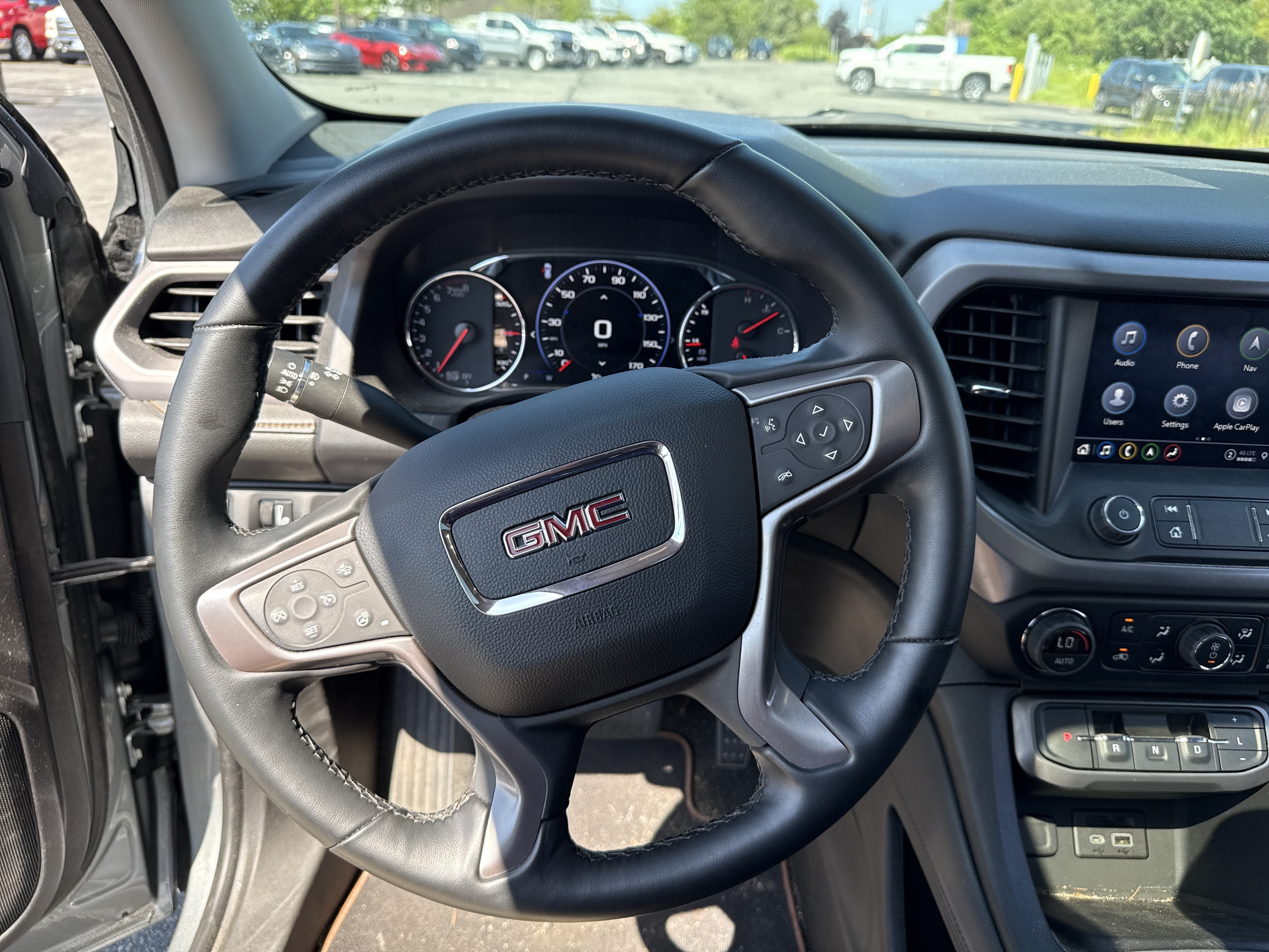 2023 GMC Acadia AT4