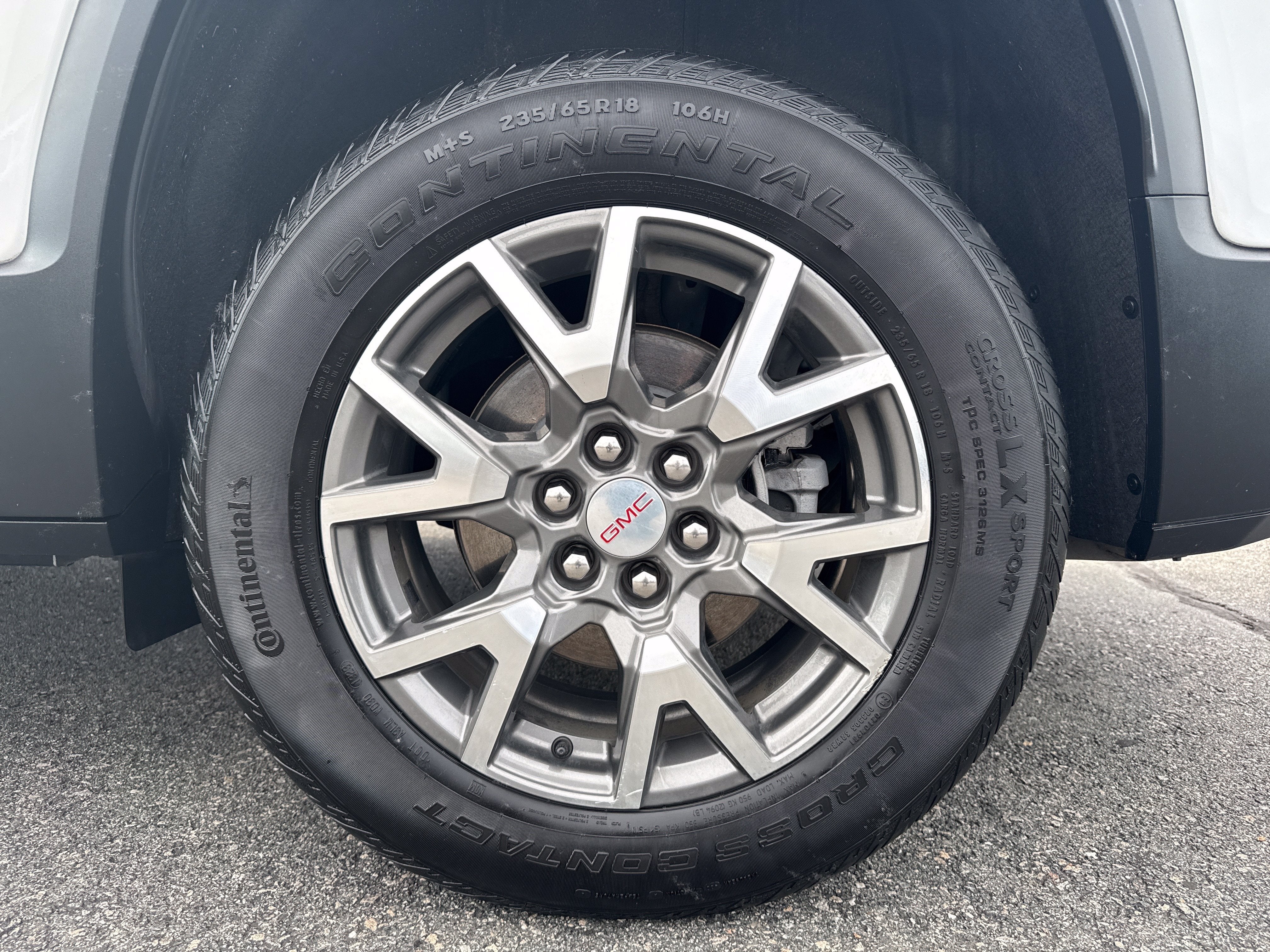 2023 GMC Acadia SLE