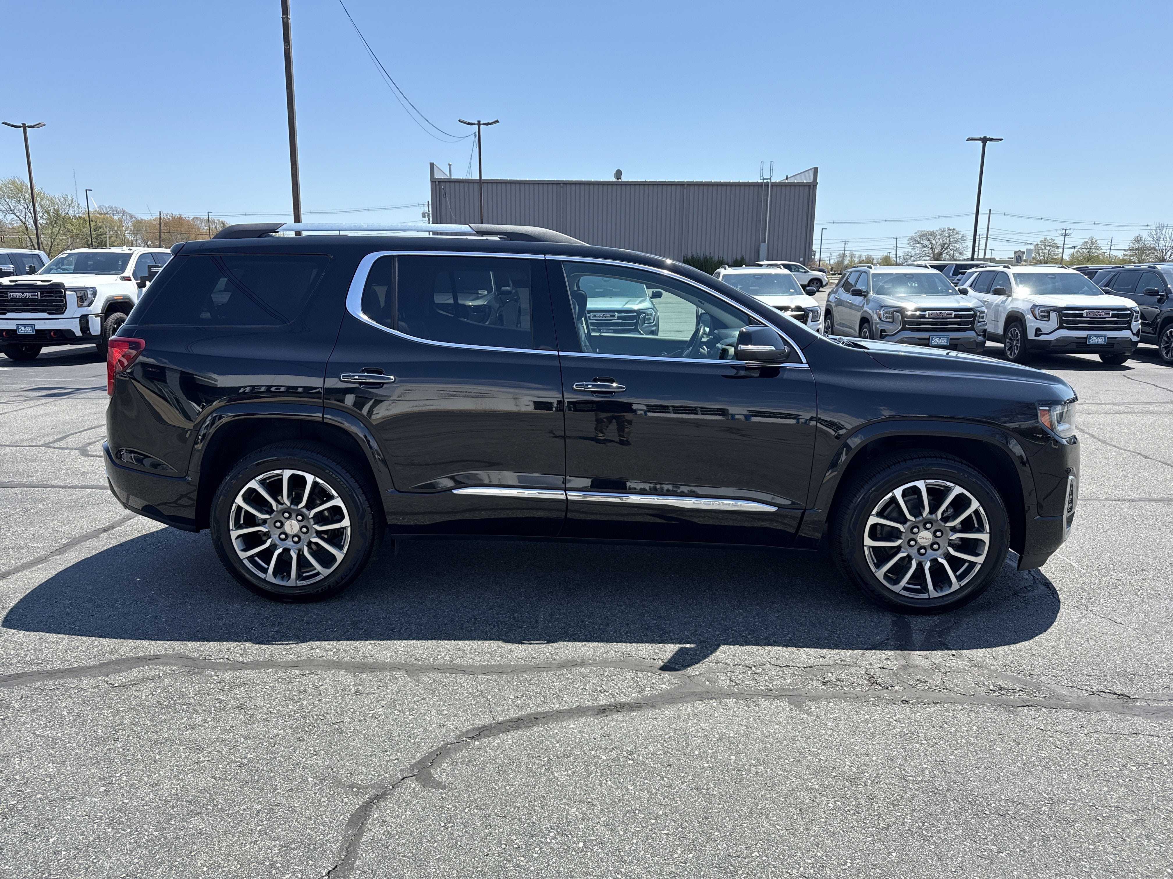 2021 GMC Acadia Denali