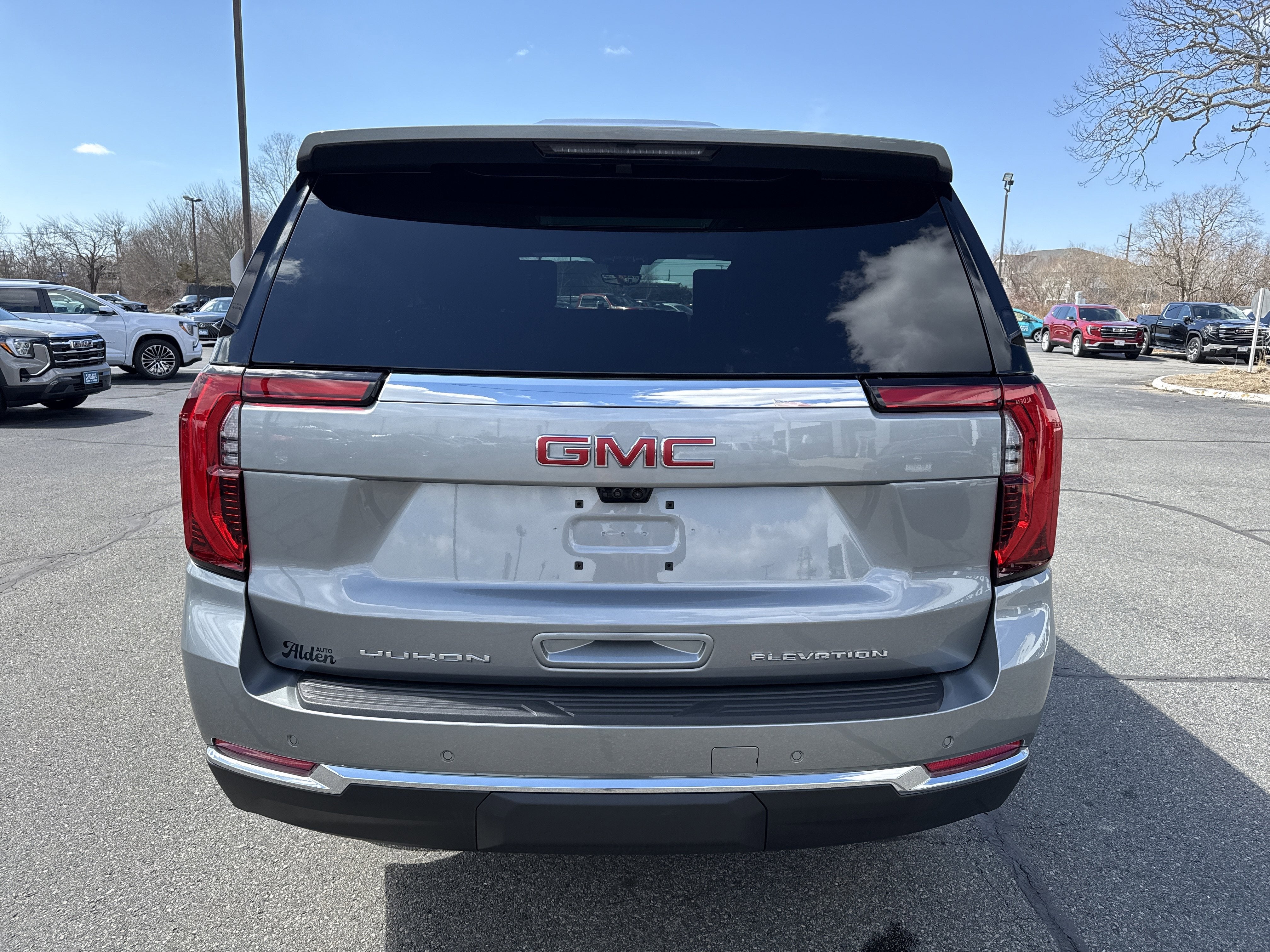 2026 GMC Yukon Elevation