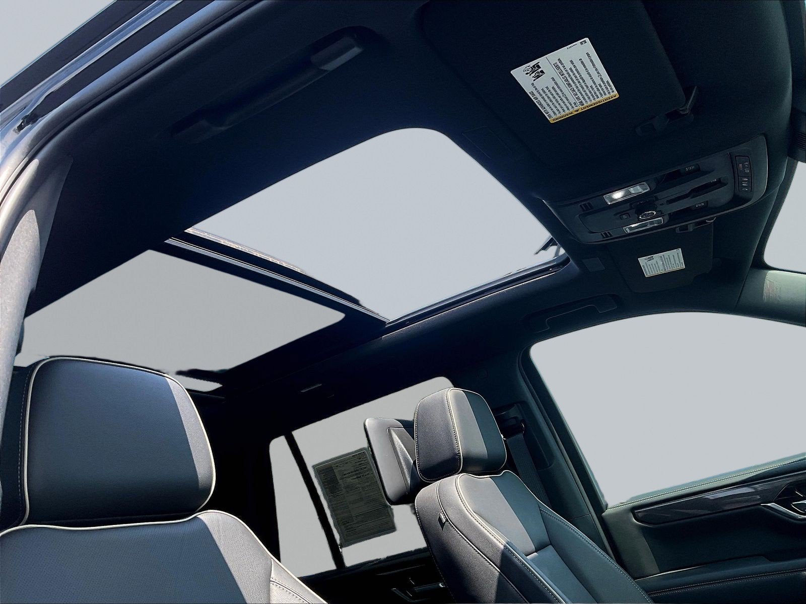 2025 GMC Yukon Elevation