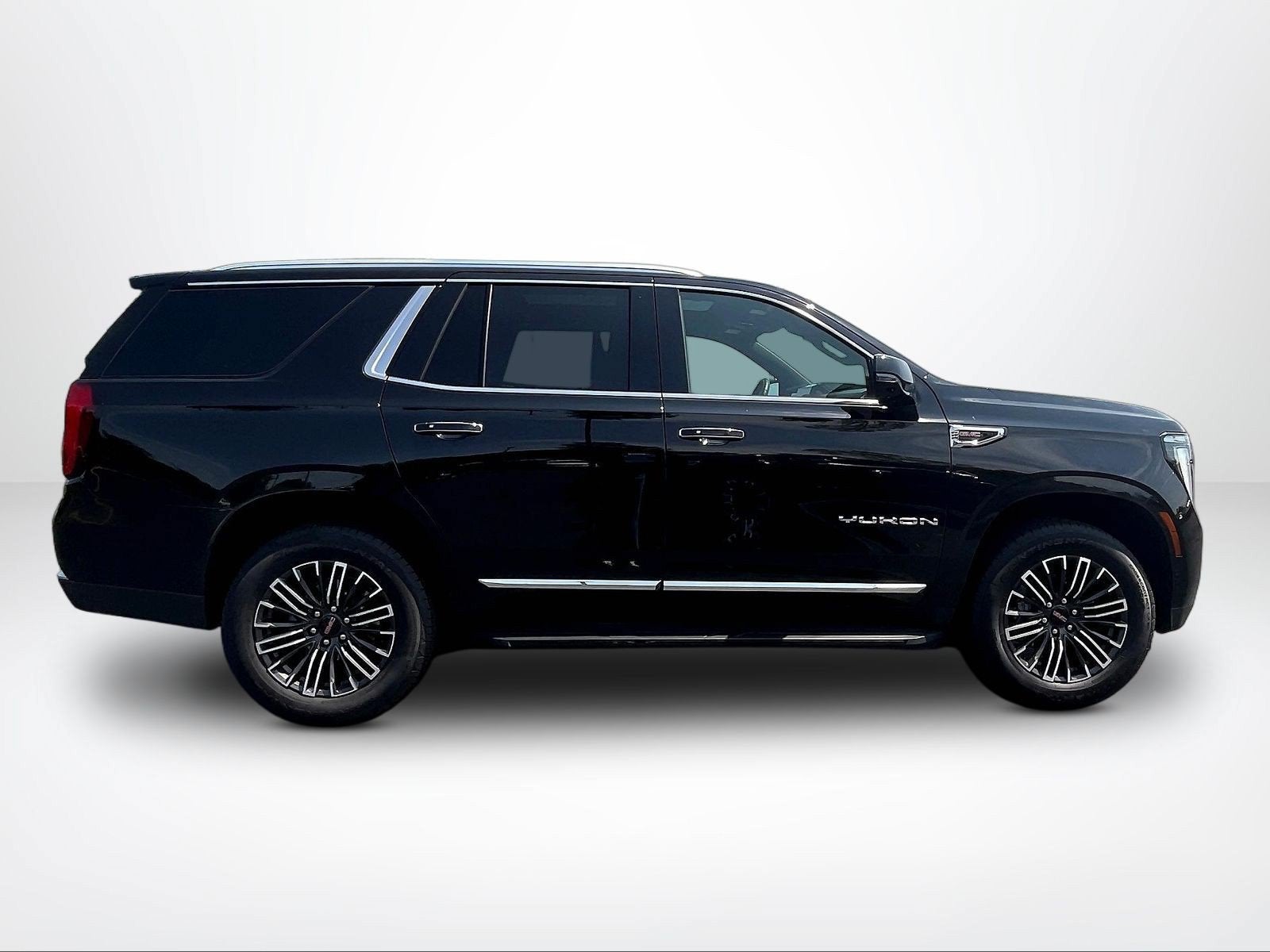 2025 GMC Yukon Elevation