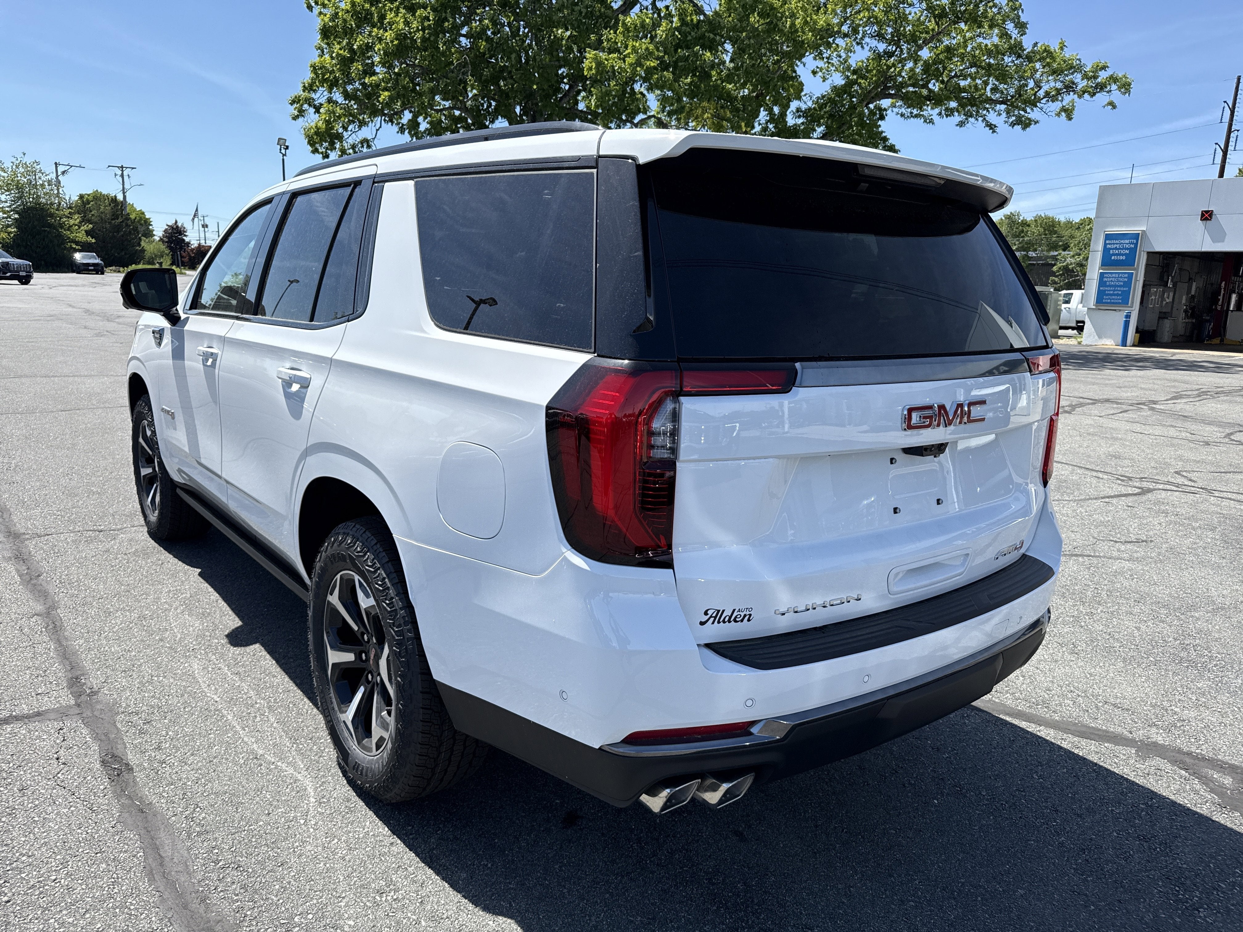2026 GMC Yukon AT4