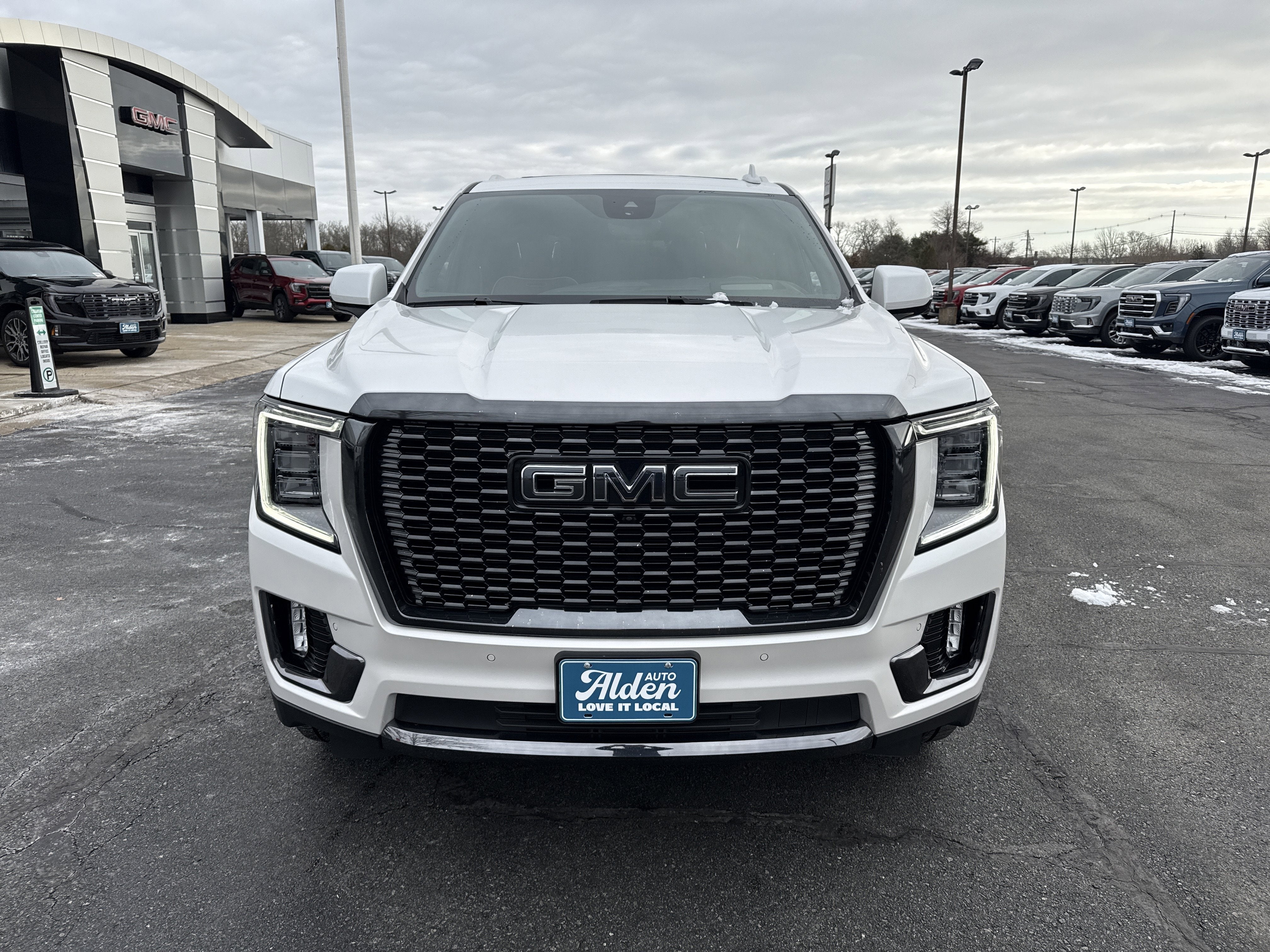 2024 GMC Yukon Denali Ultimate
