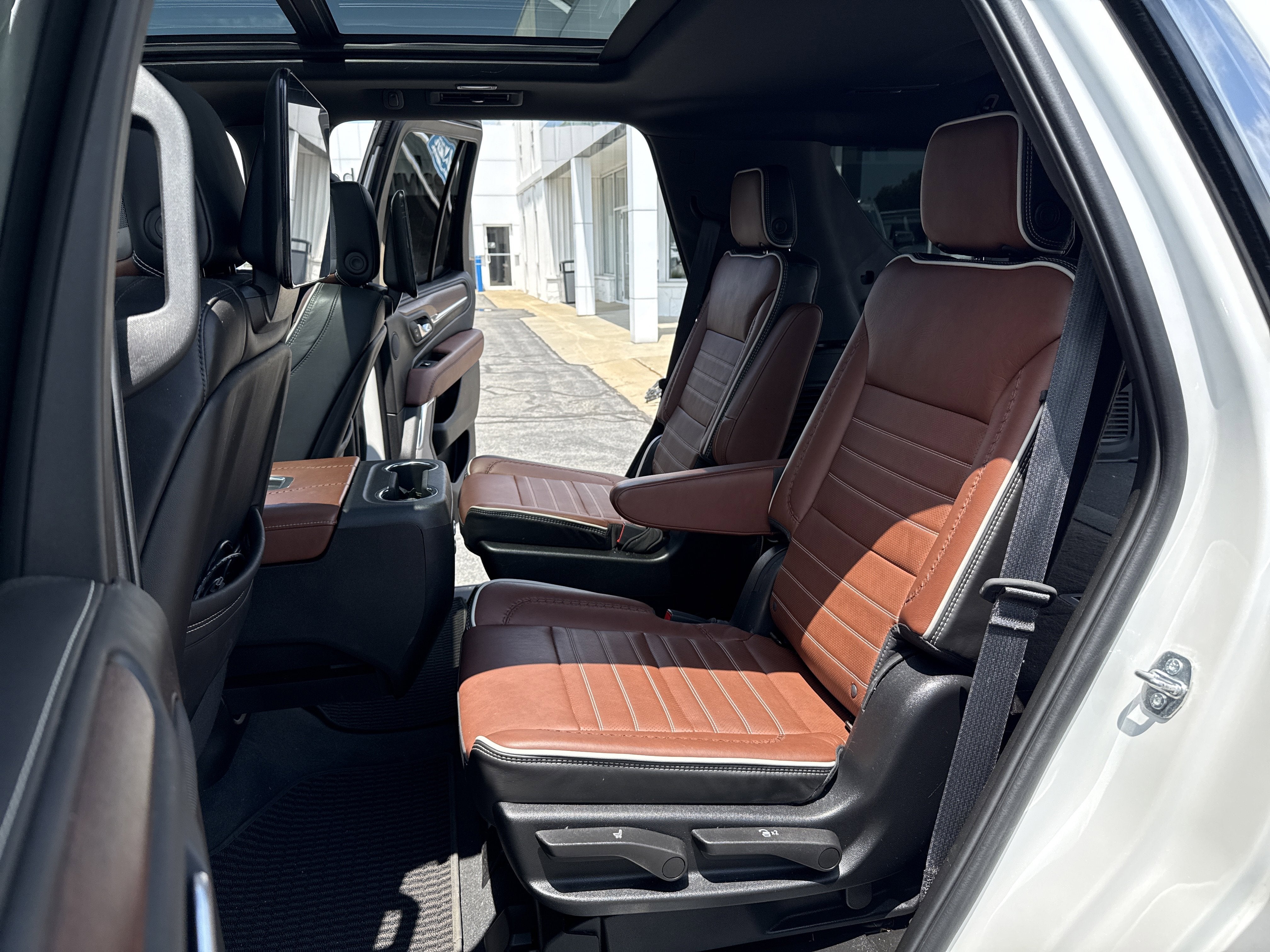 2024 GMC Yukon Denali Ultimate