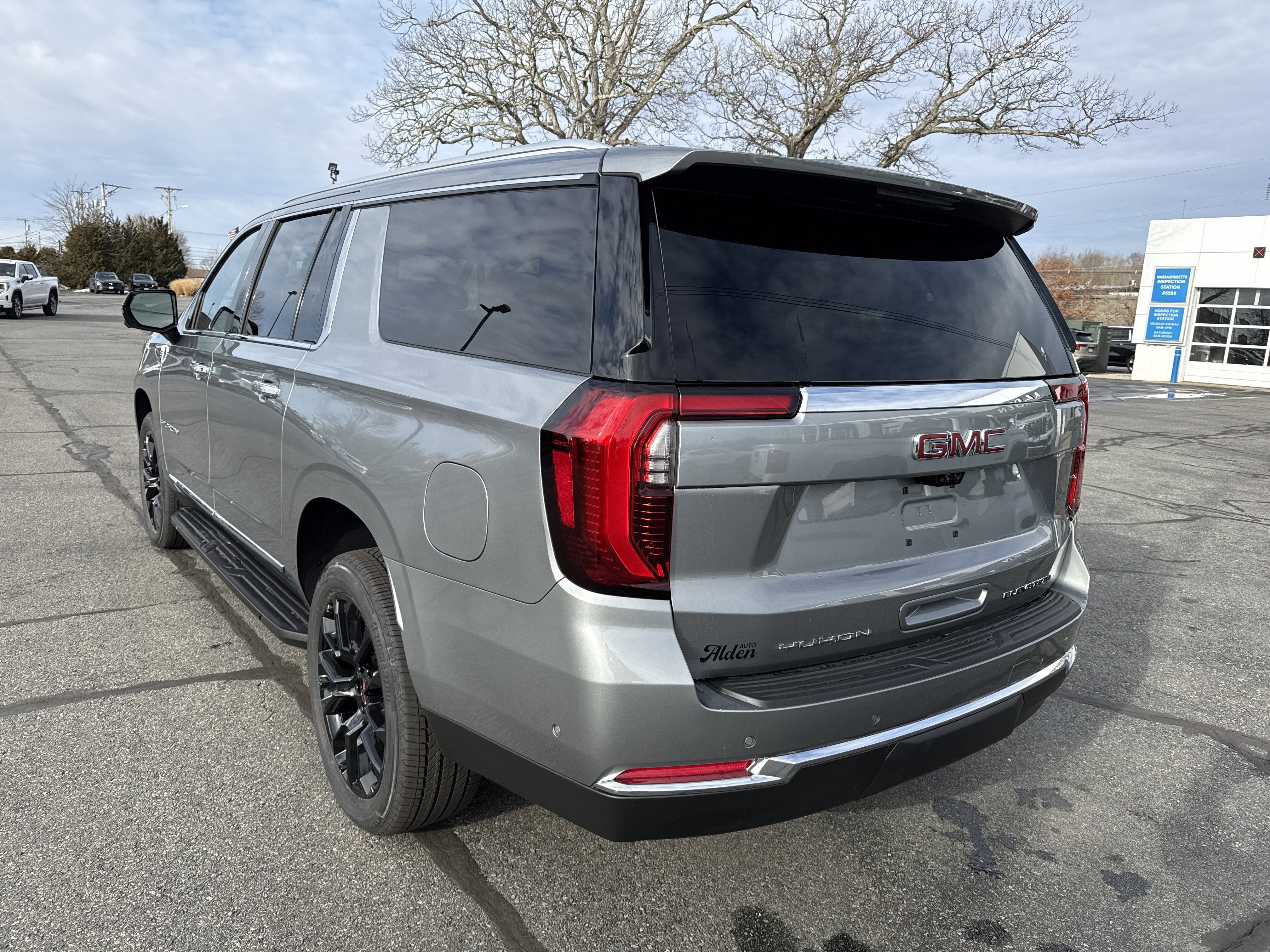 2026 GMC Yukon XL Elevation