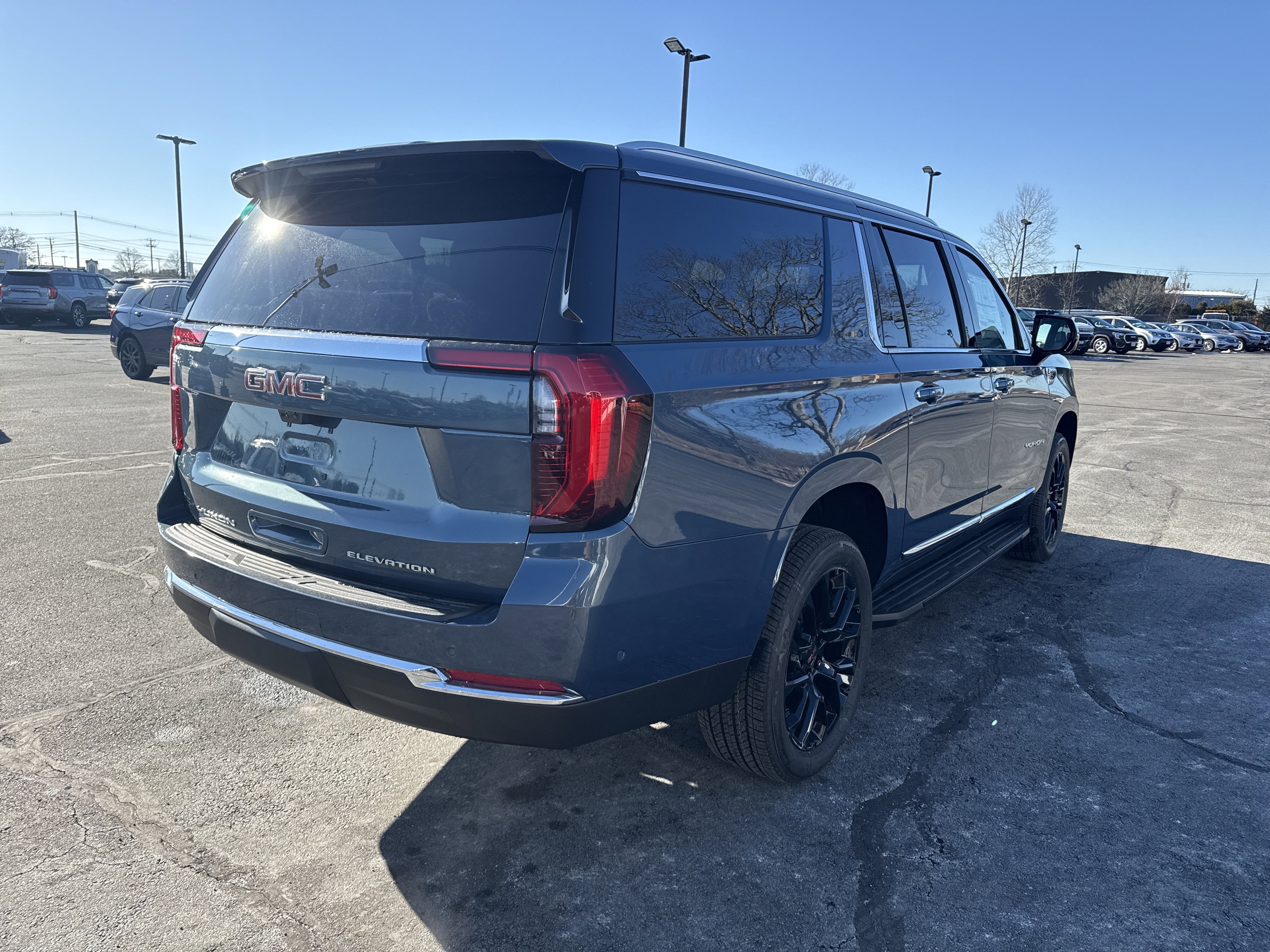 2026 GMC Yukon XL Elevation