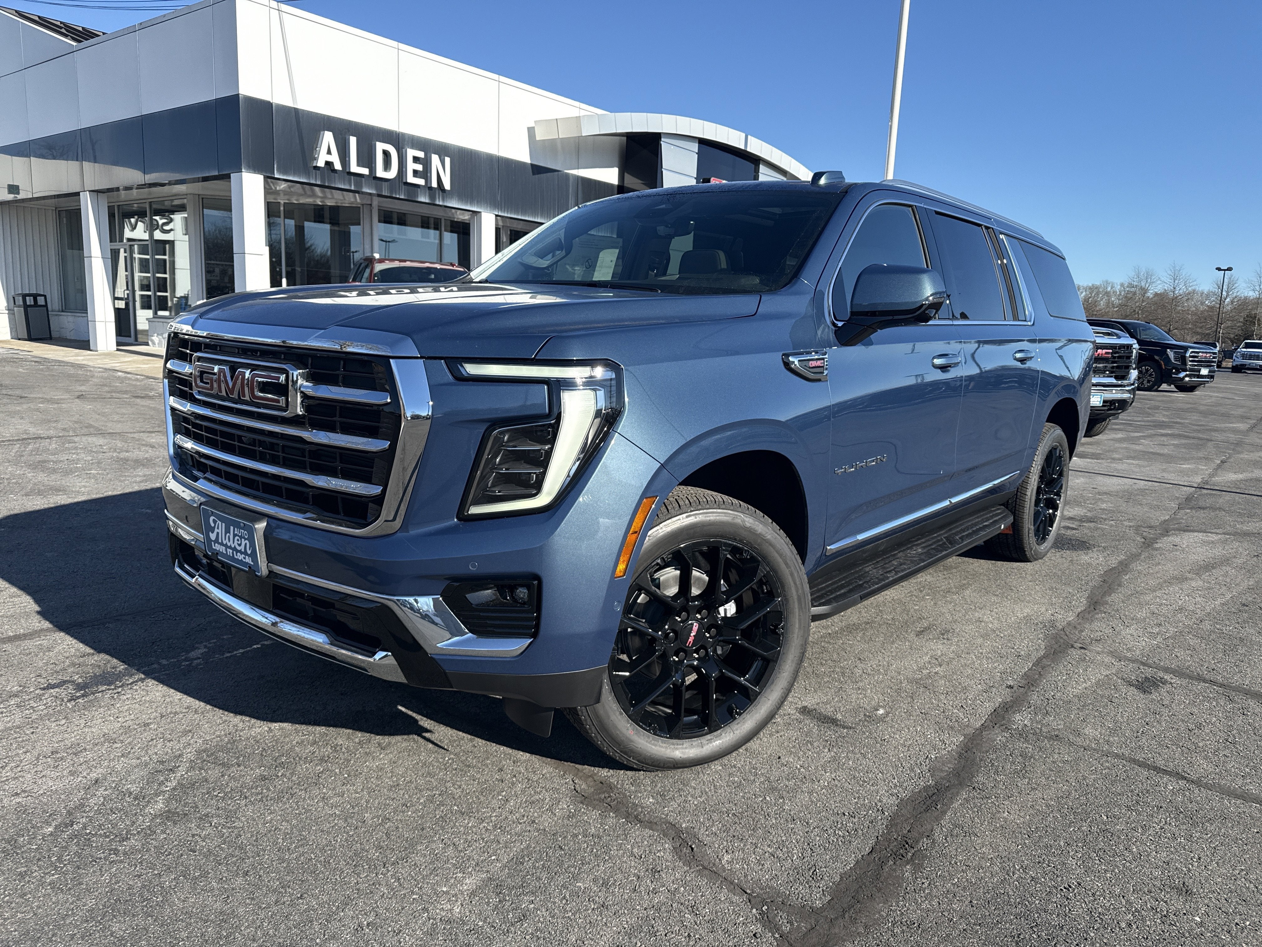 2026 GMC Yukon XL Elevation