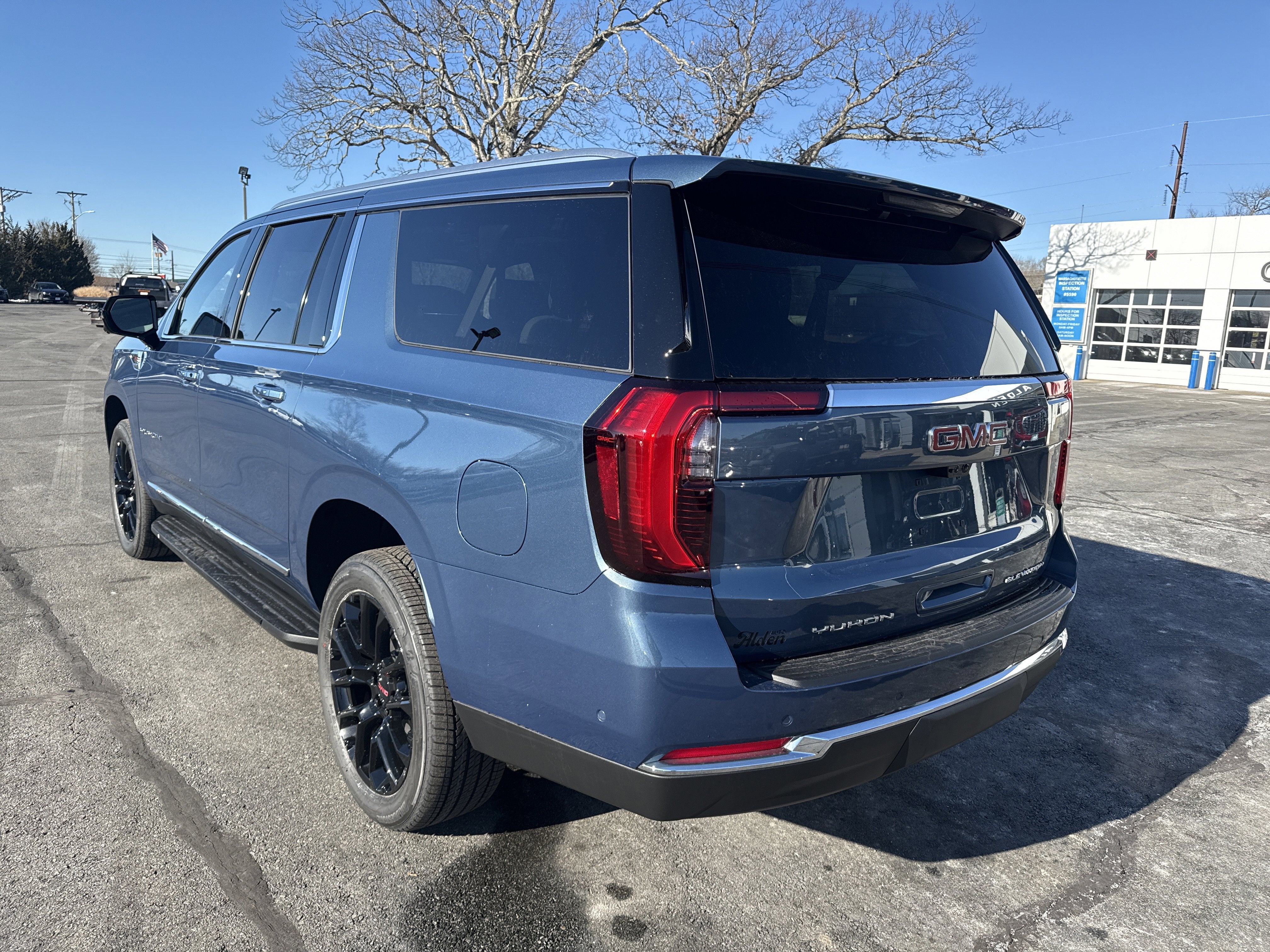 2026 GMC Yukon XL Elevation