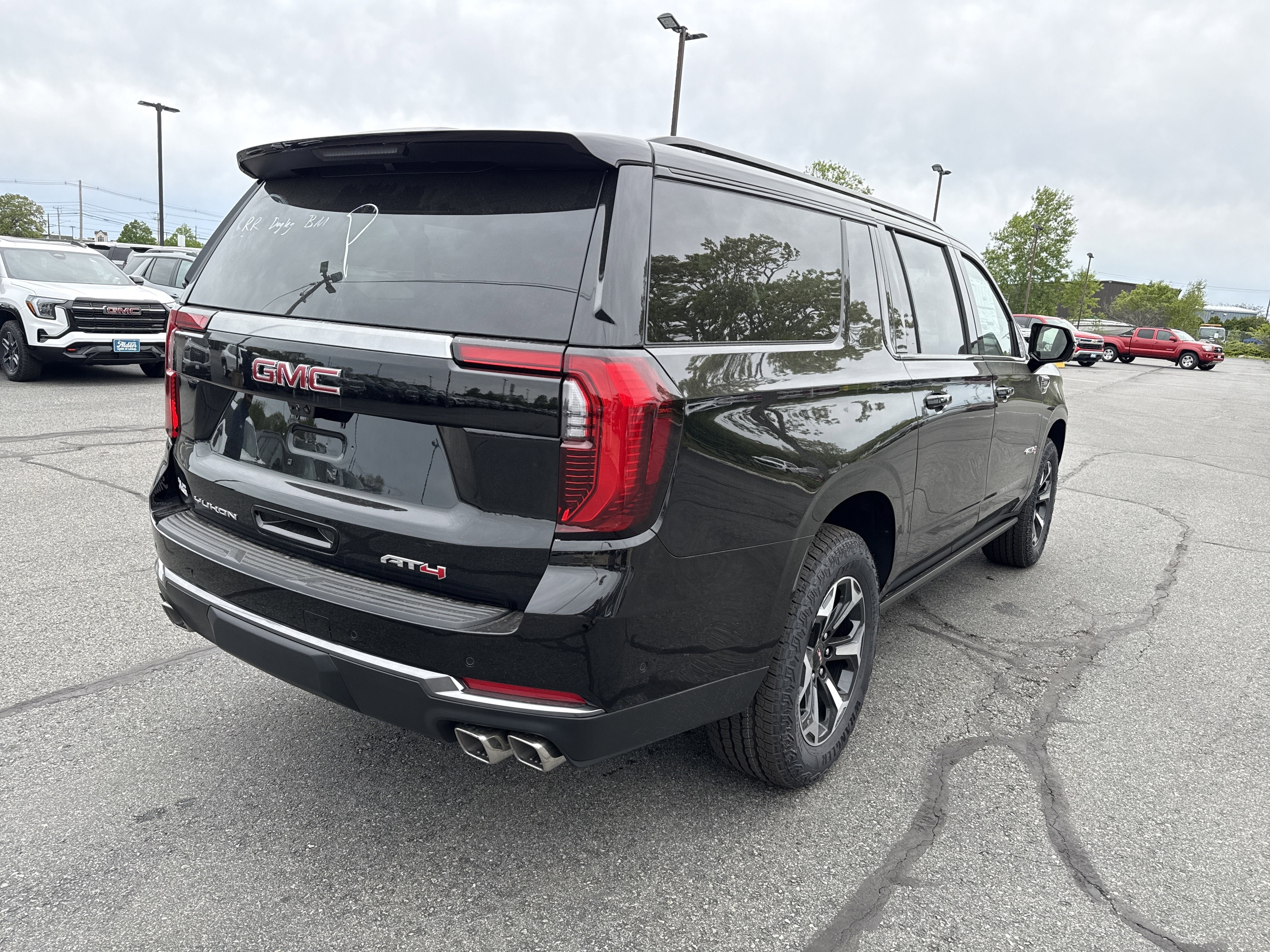 2026 GMC Yukon XL AT4