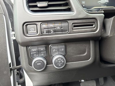 2023 GMC Yukon XL AT4