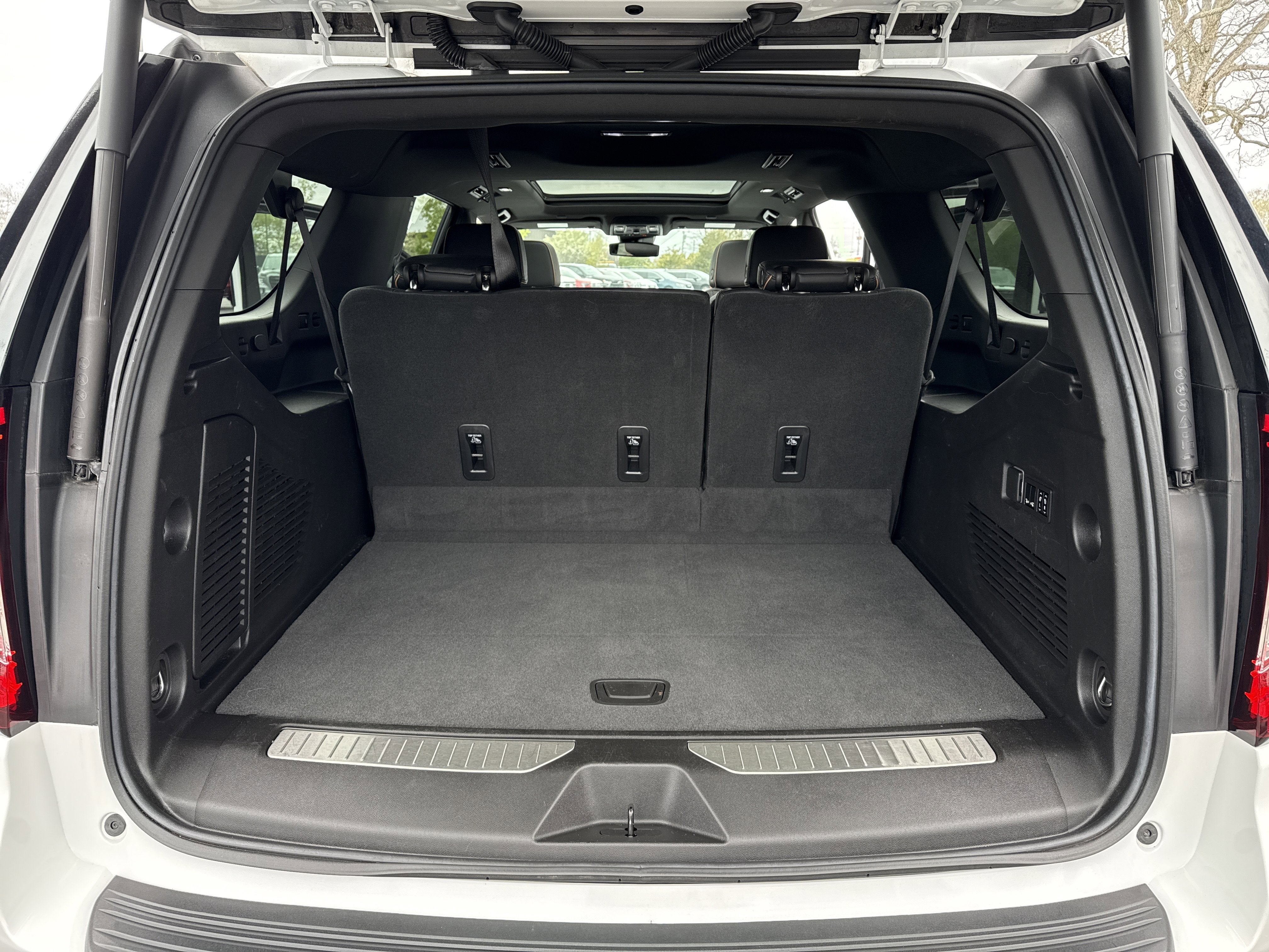2023 GMC Yukon XL AT4