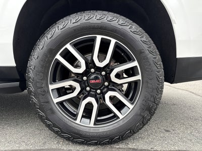 2023 GMC Yukon XL AT4