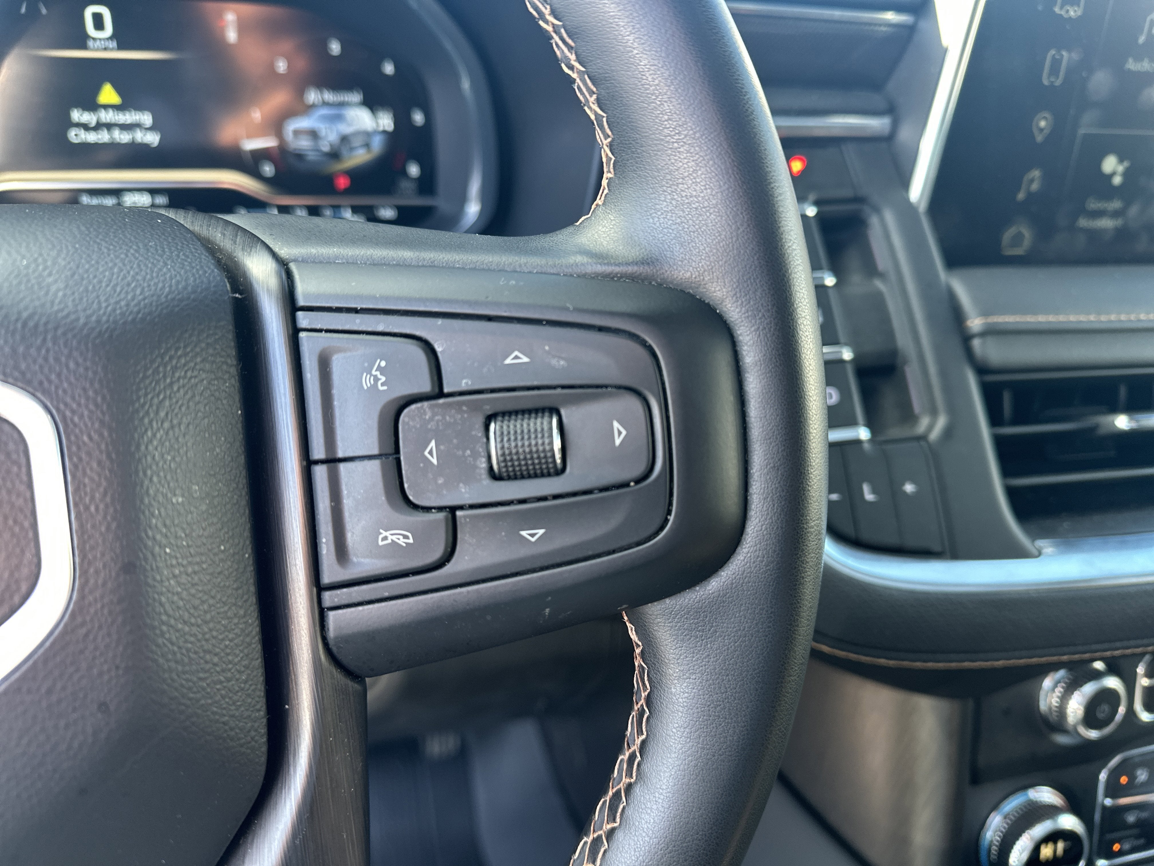 2024 GMC Yukon XL AT4