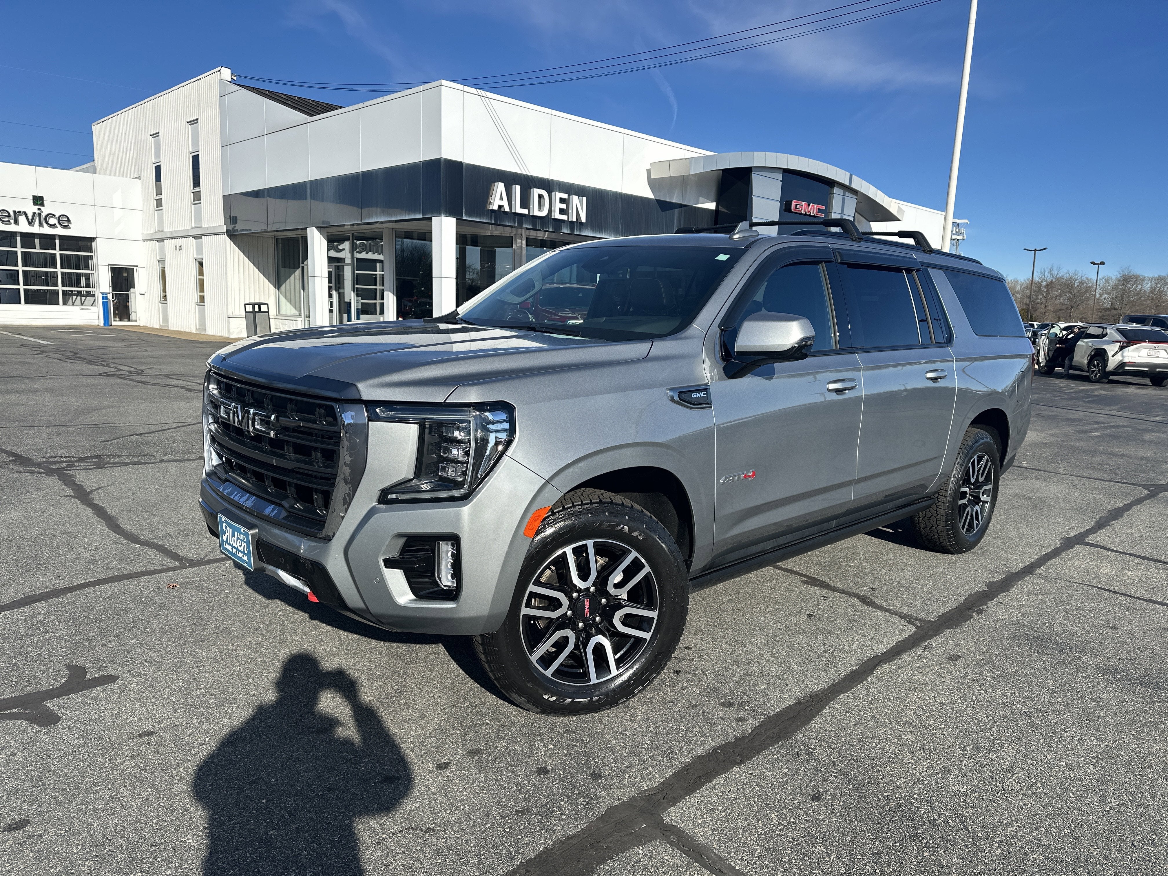 2024 GMC Yukon XL AT4