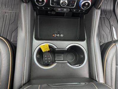 2024 GMC Yukon XL AT4