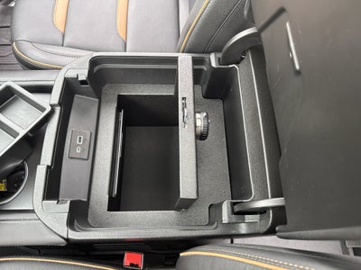 2024 GMC Yukon XL AT4