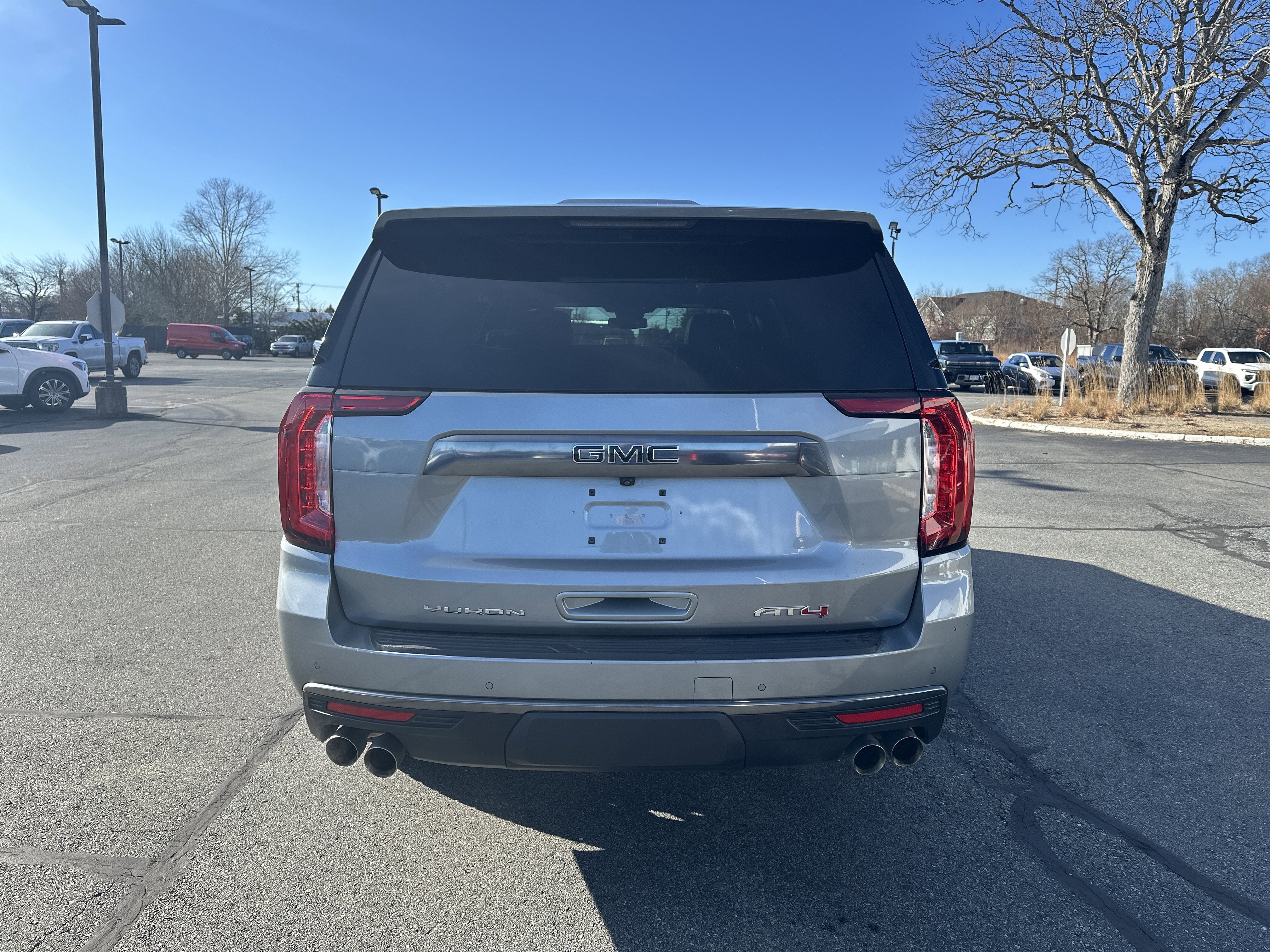2024 GMC Yukon XL AT4