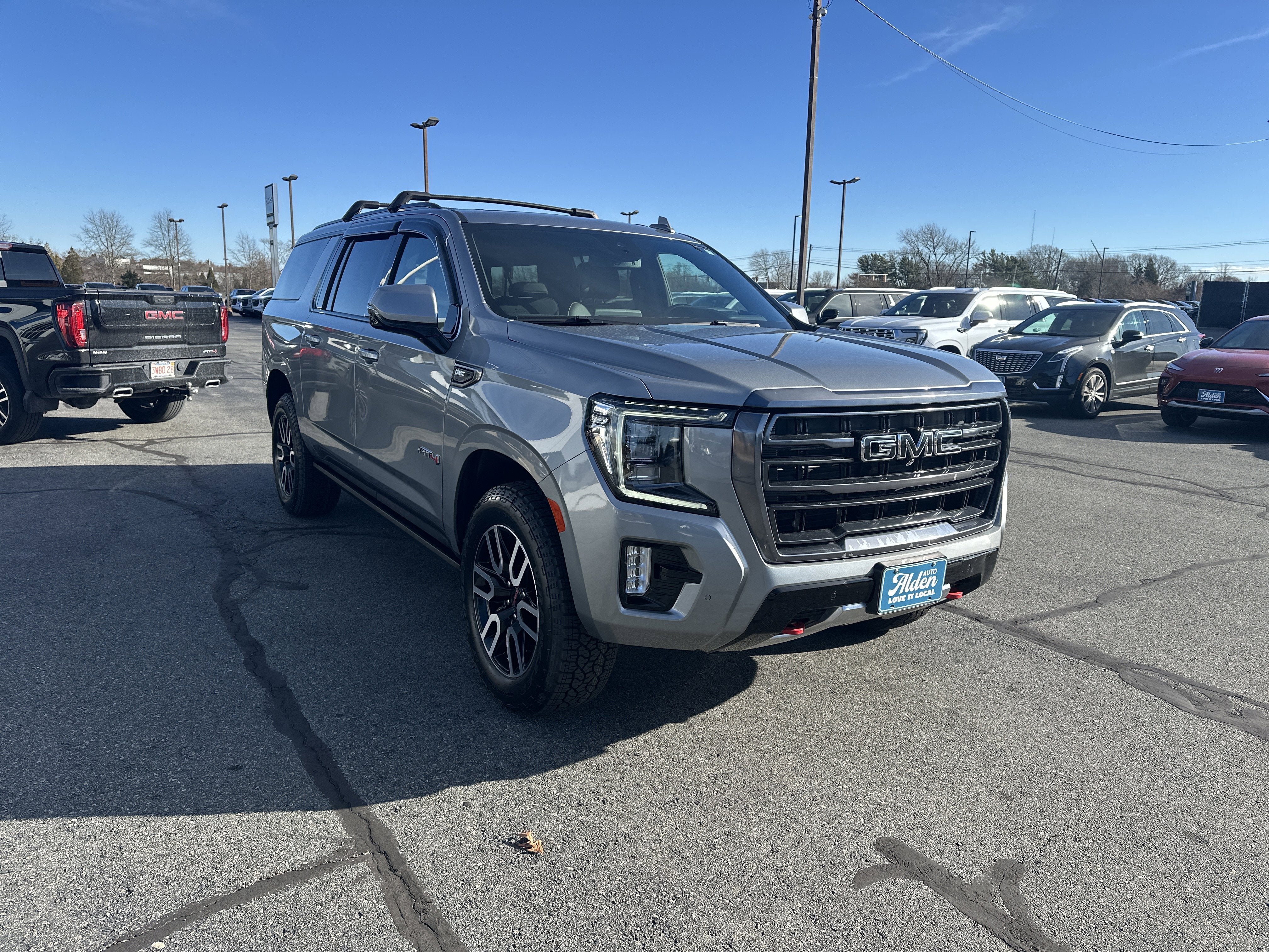 2024 GMC Yukon XL AT4
