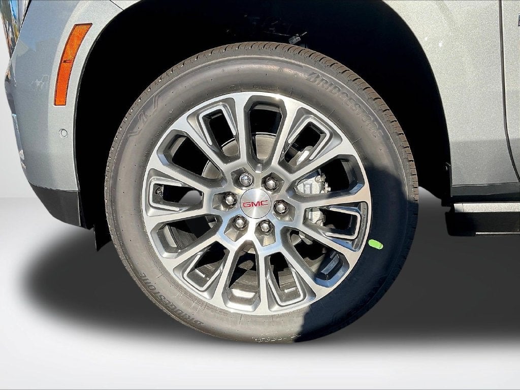 2027 GMC Yukon XL Denali - Photo 29