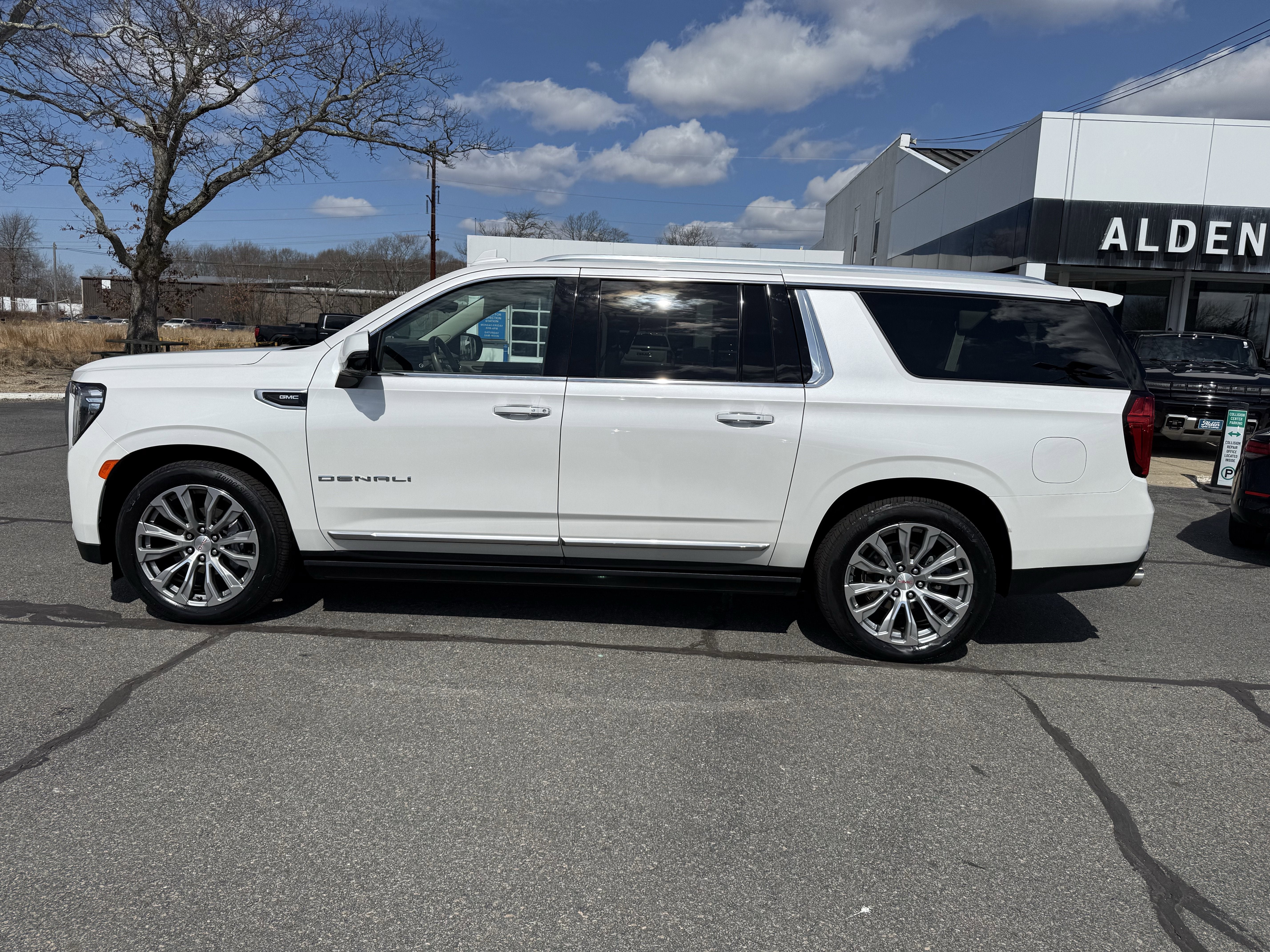 2021 GMC Yukon XL Denali