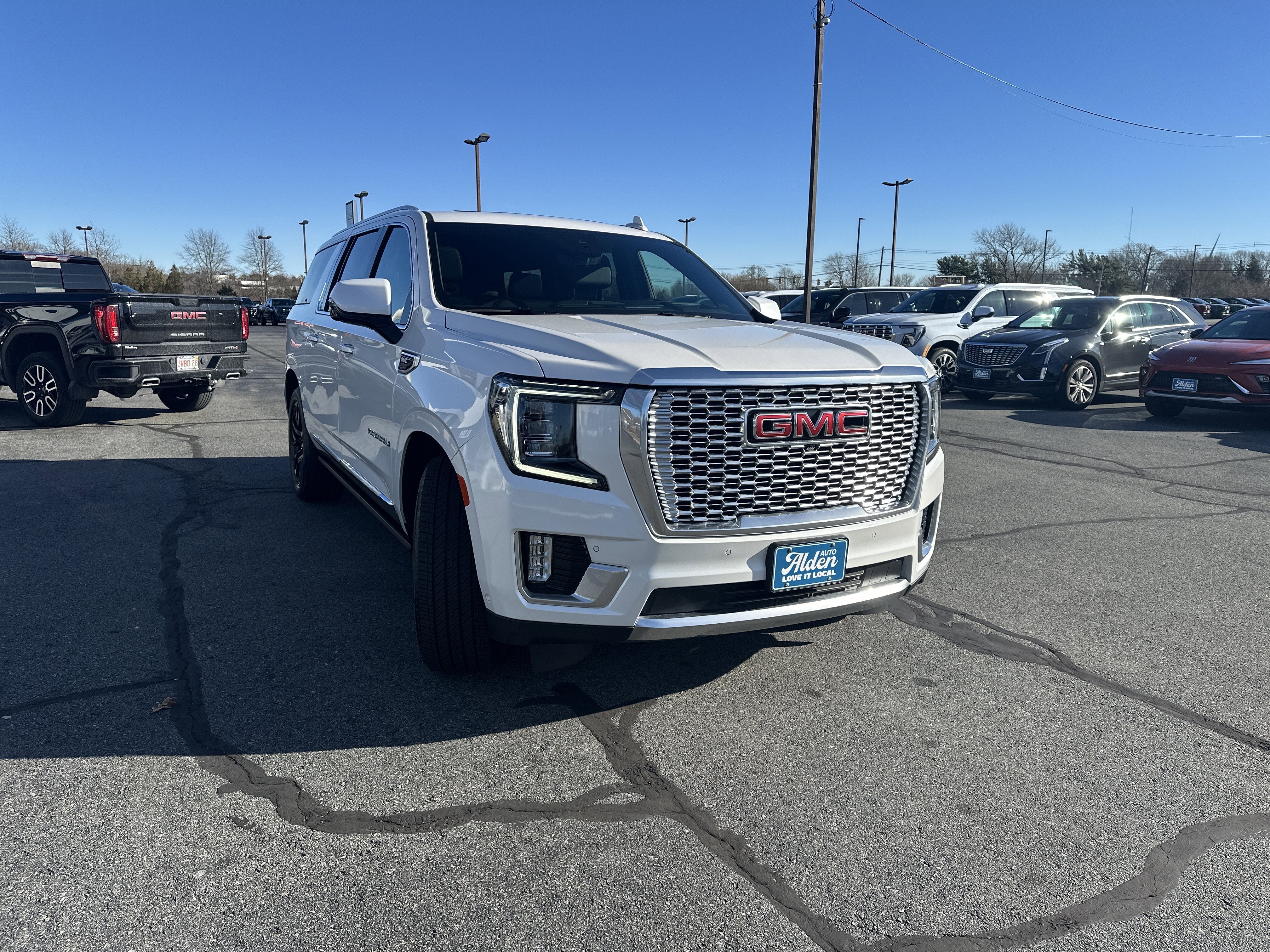2024 GMC Yukon XL Denali