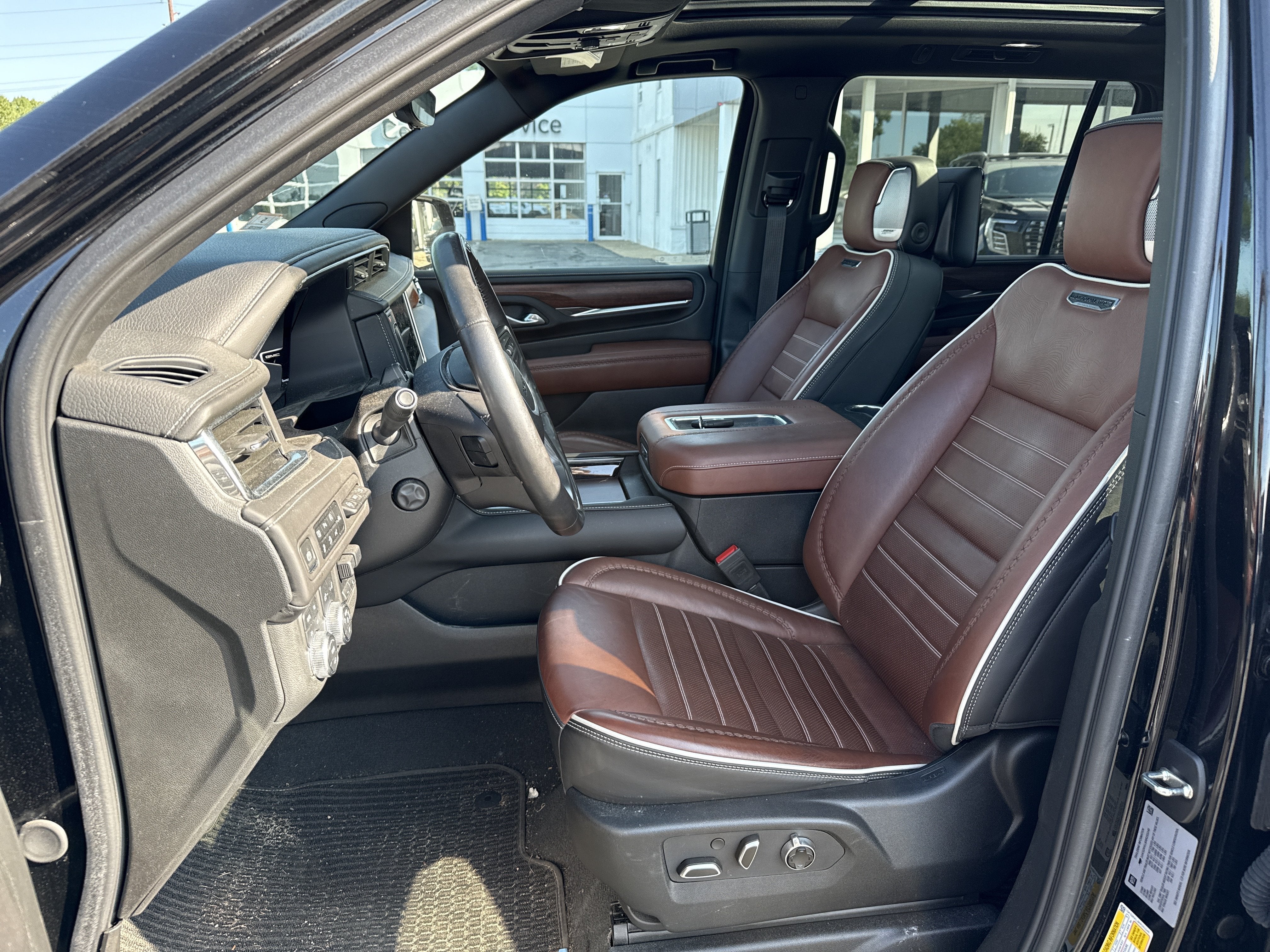2024 GMC Yukon XL Denali Ultimate