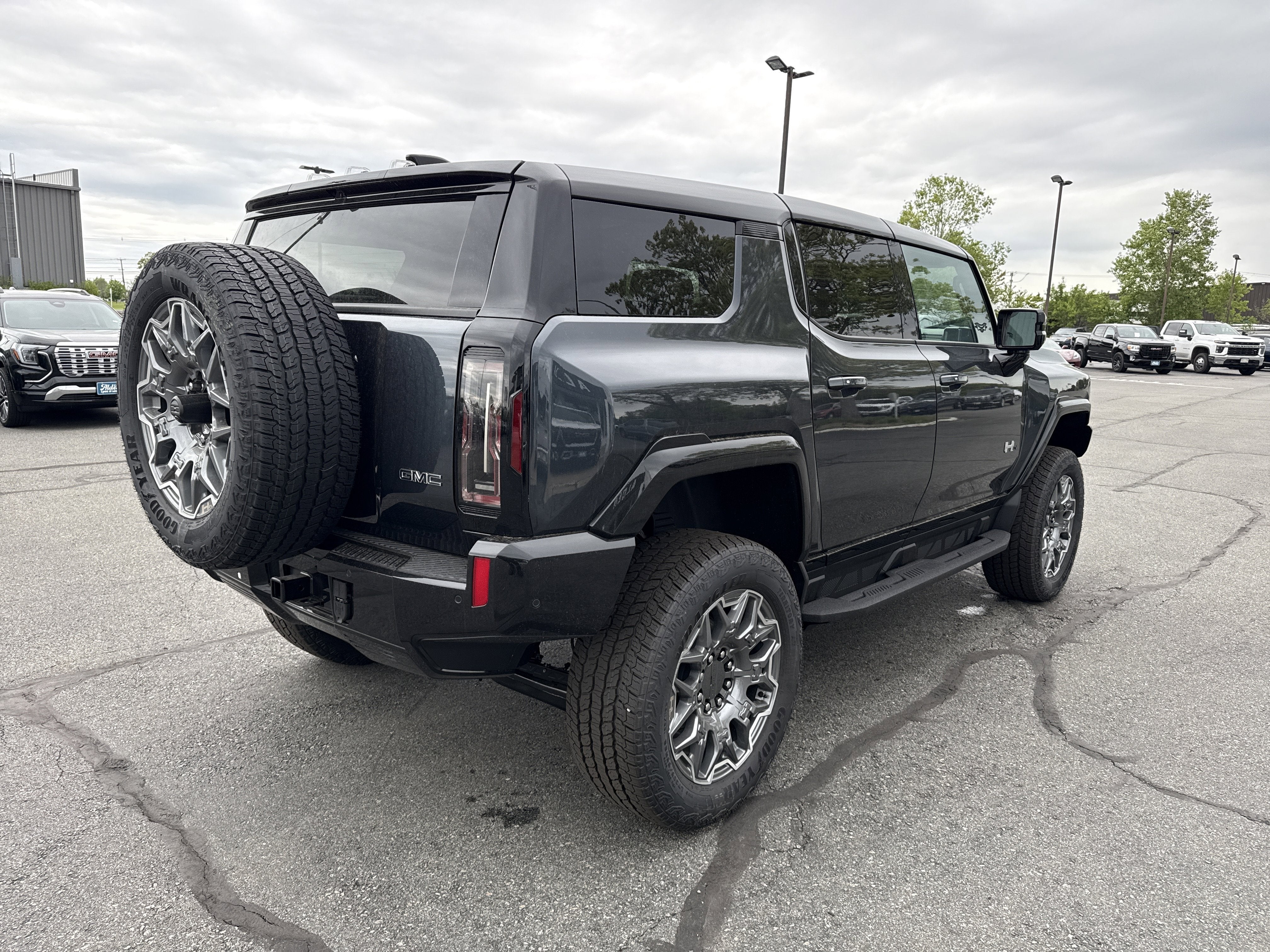 2026 GMC HUMMER EV SUV 3X