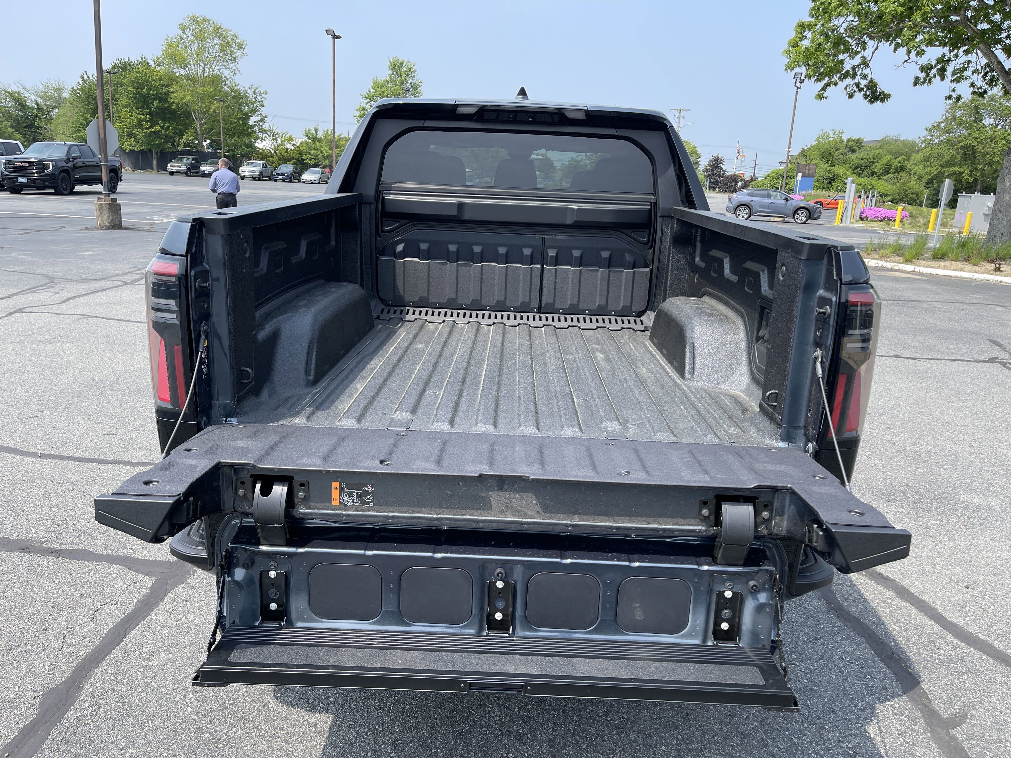 2025 GMC Sierra EV Extended Range Denali