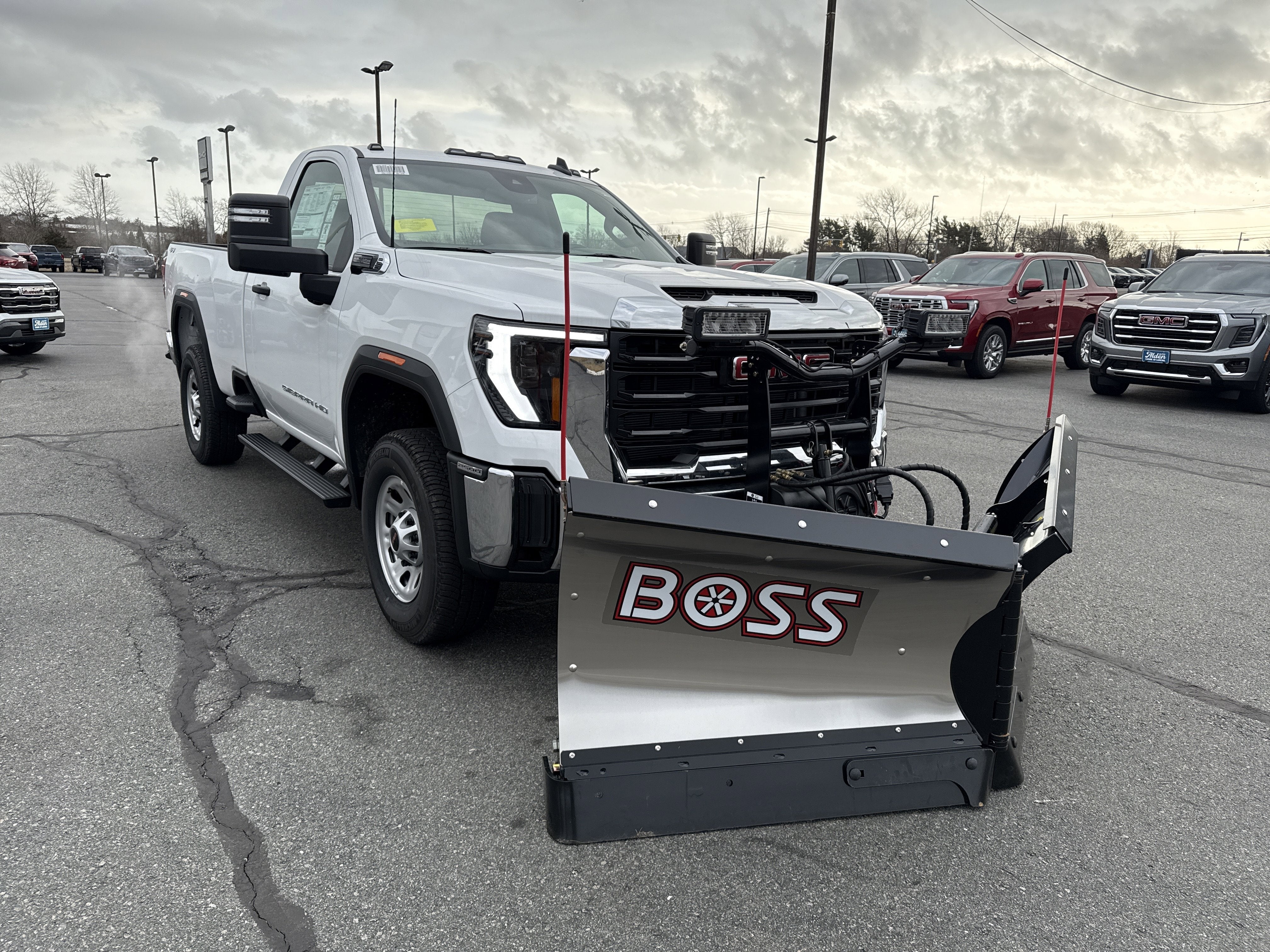 2025 GMC Sierra 2500 HD Pro