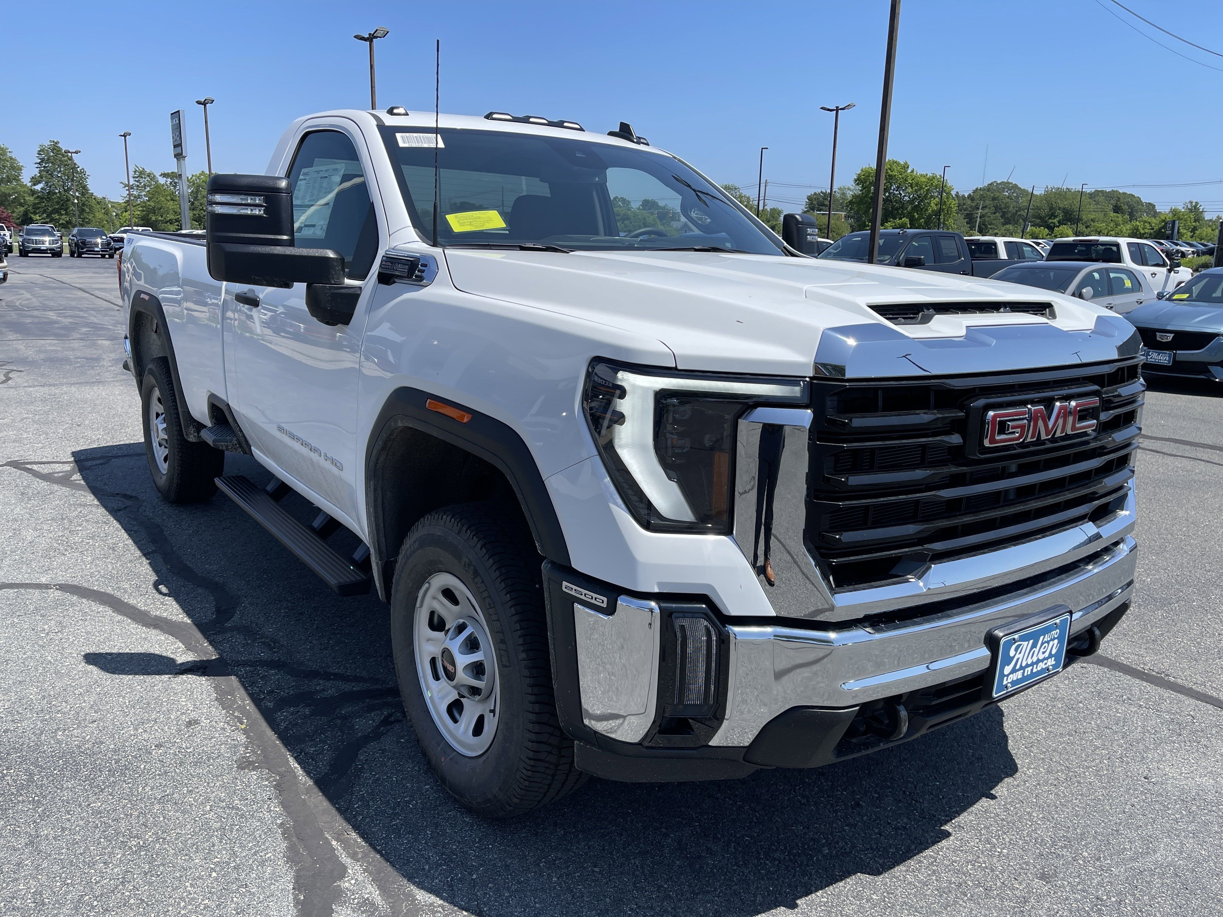 2025 GMC Sierra 2500 HD Pro