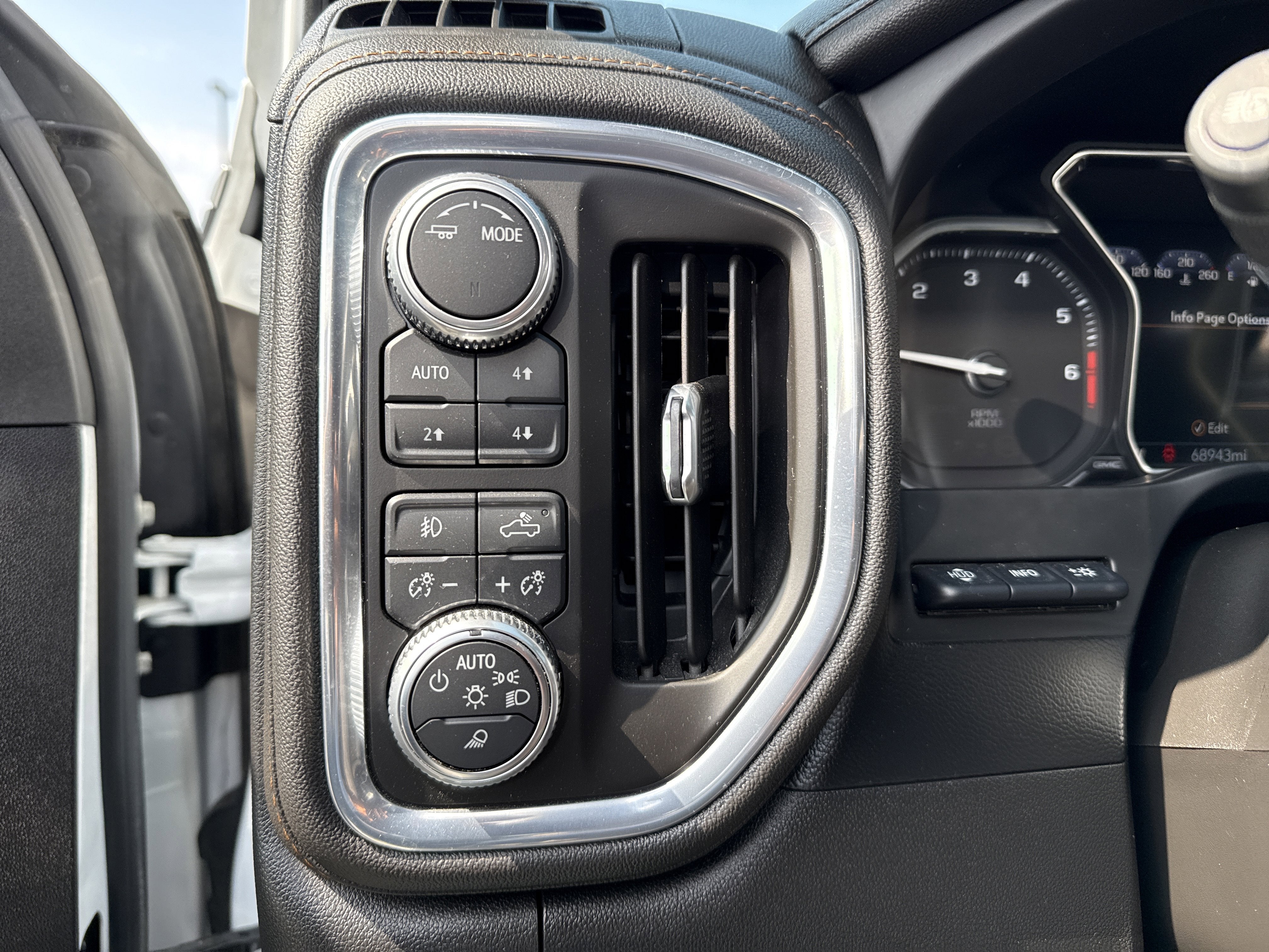 2021 GMC Sierra 2500 HD AT4