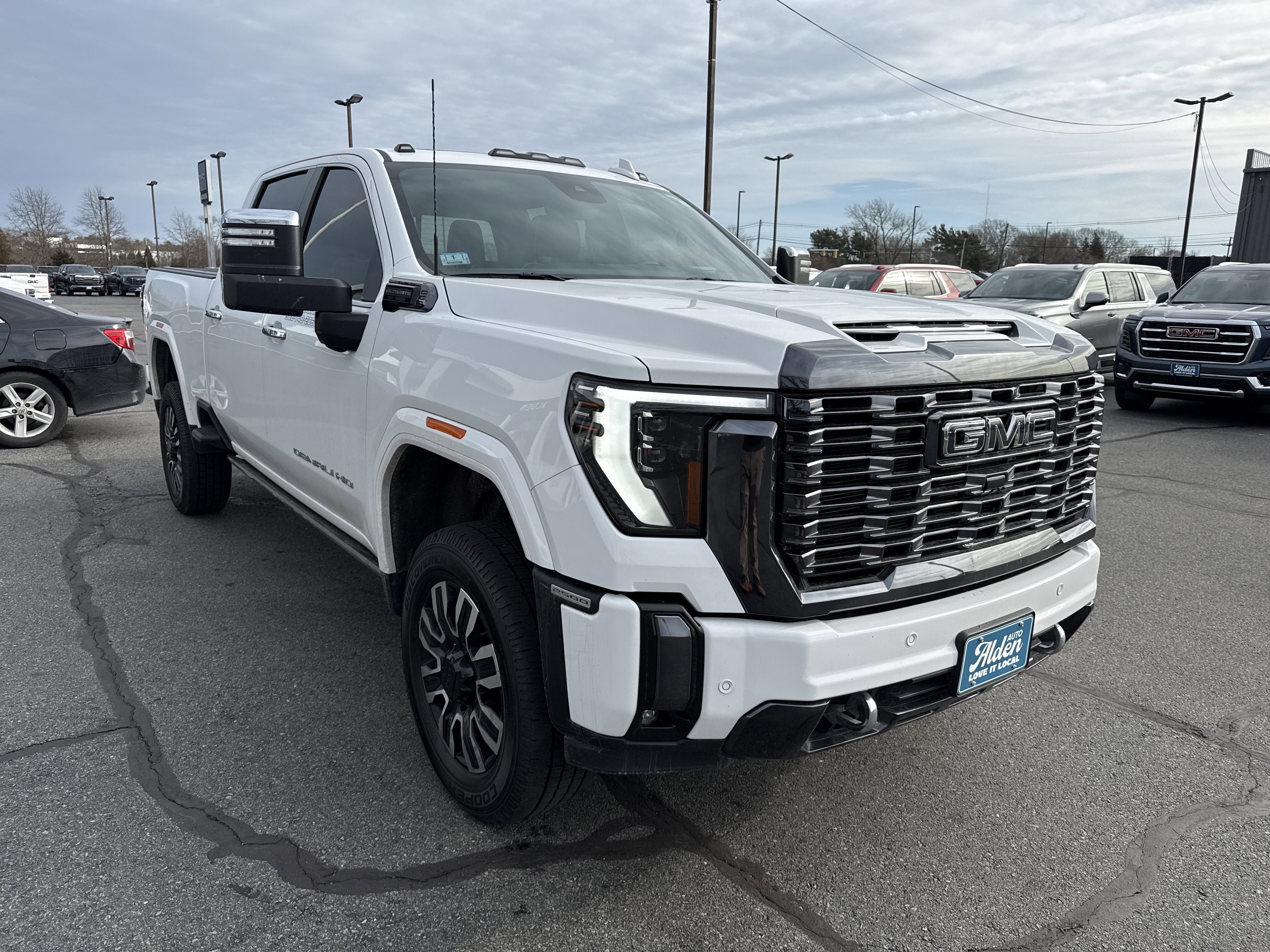 2024 GMC Sierra 2500 HD Denali Ultimate